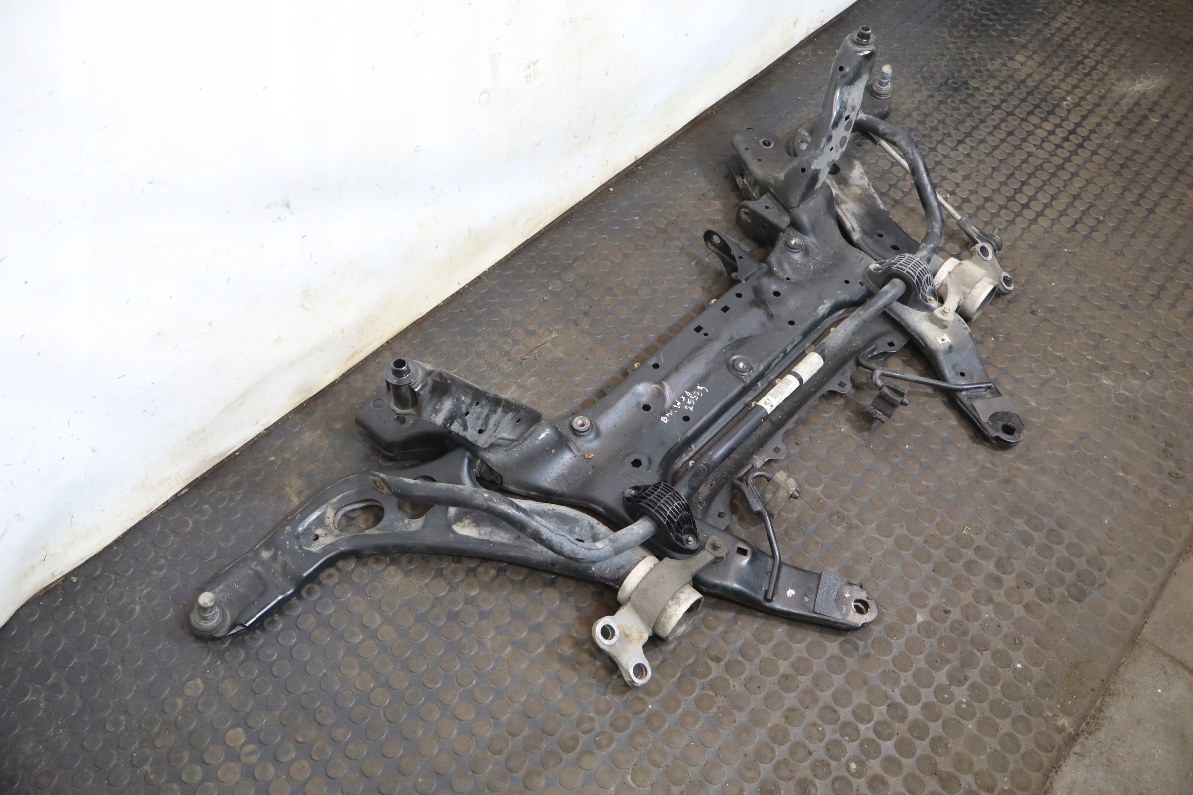 SANKI PRZÓD BMW X1 II F48 1.5