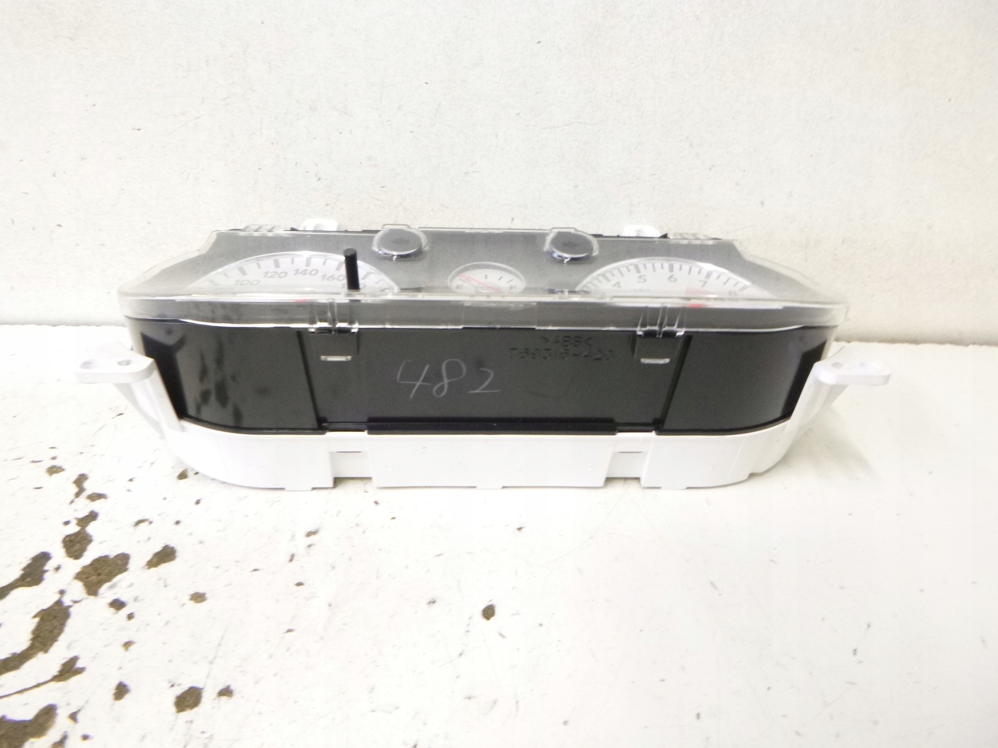 dials display Mitsubishi Outlander and 2.4 2004r. MN162482