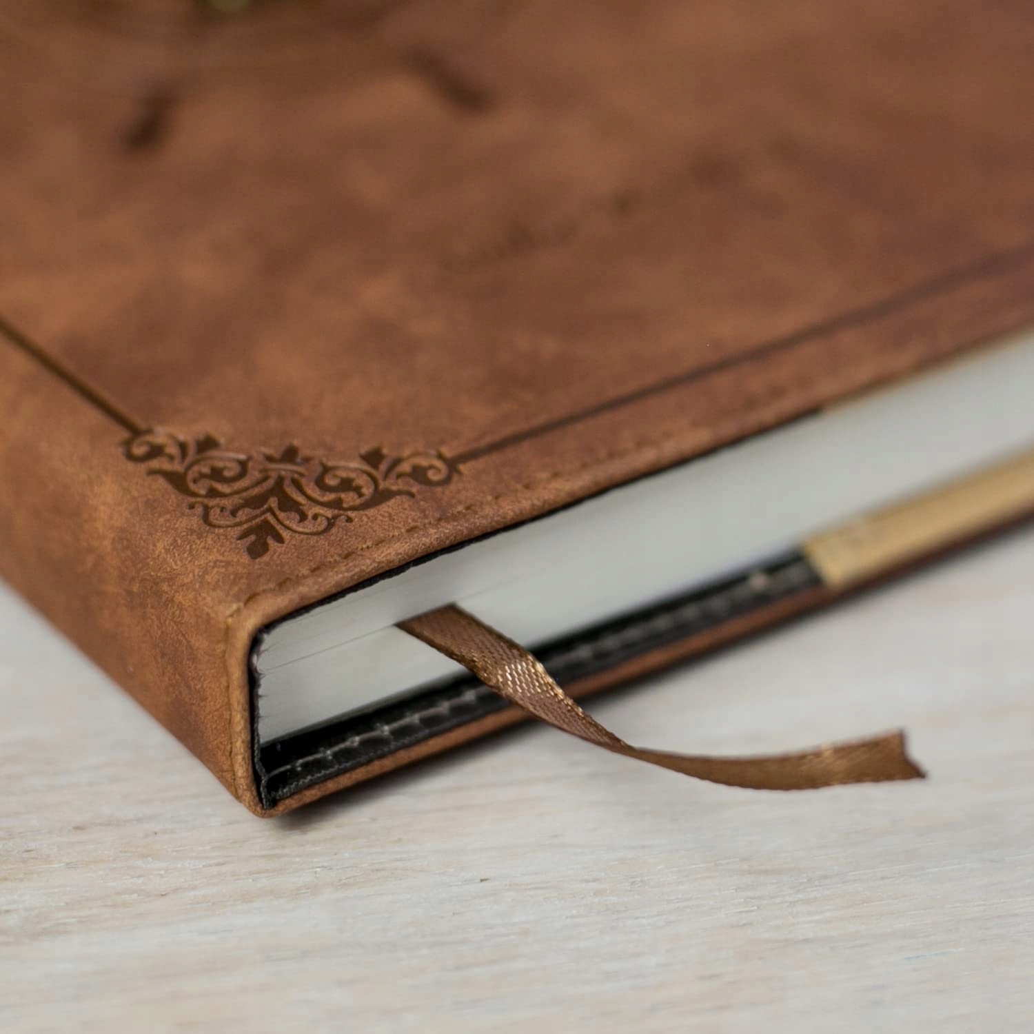 NOTATNIK Z ZAMKIEM |NOTATNIK W LINIE Z KODEM | VINTAGE | SZTUCZNA SKÓRA| A5 Rodzaj notes