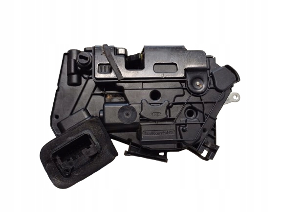 SKODA OCTAVIA 3 III ZAMEK DRZWI PRAWY TYŁ 5E0839016