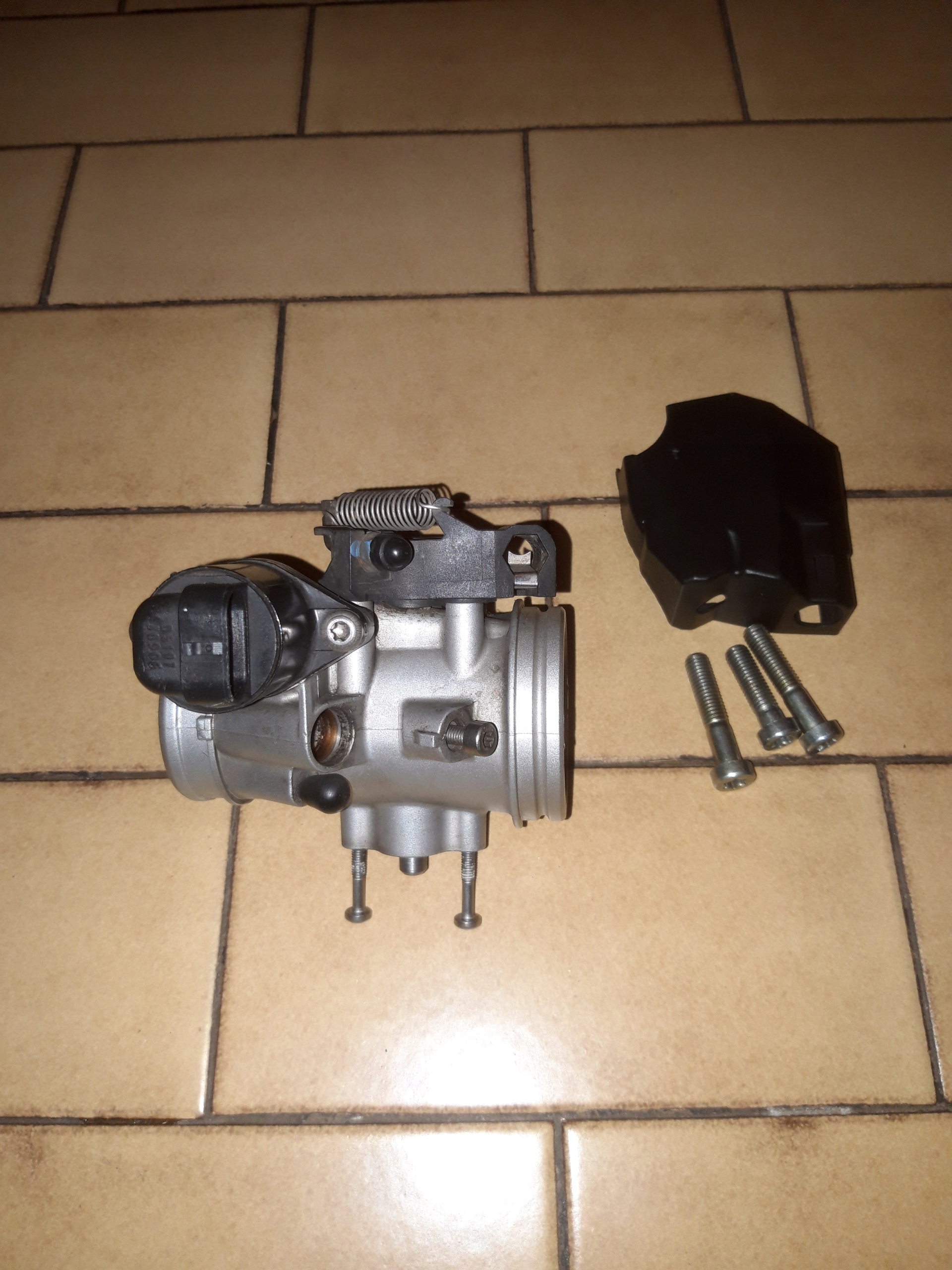 7672731 - BMW R1200GS K25 R1200GS Adv R1200R дроссельная заслонка L