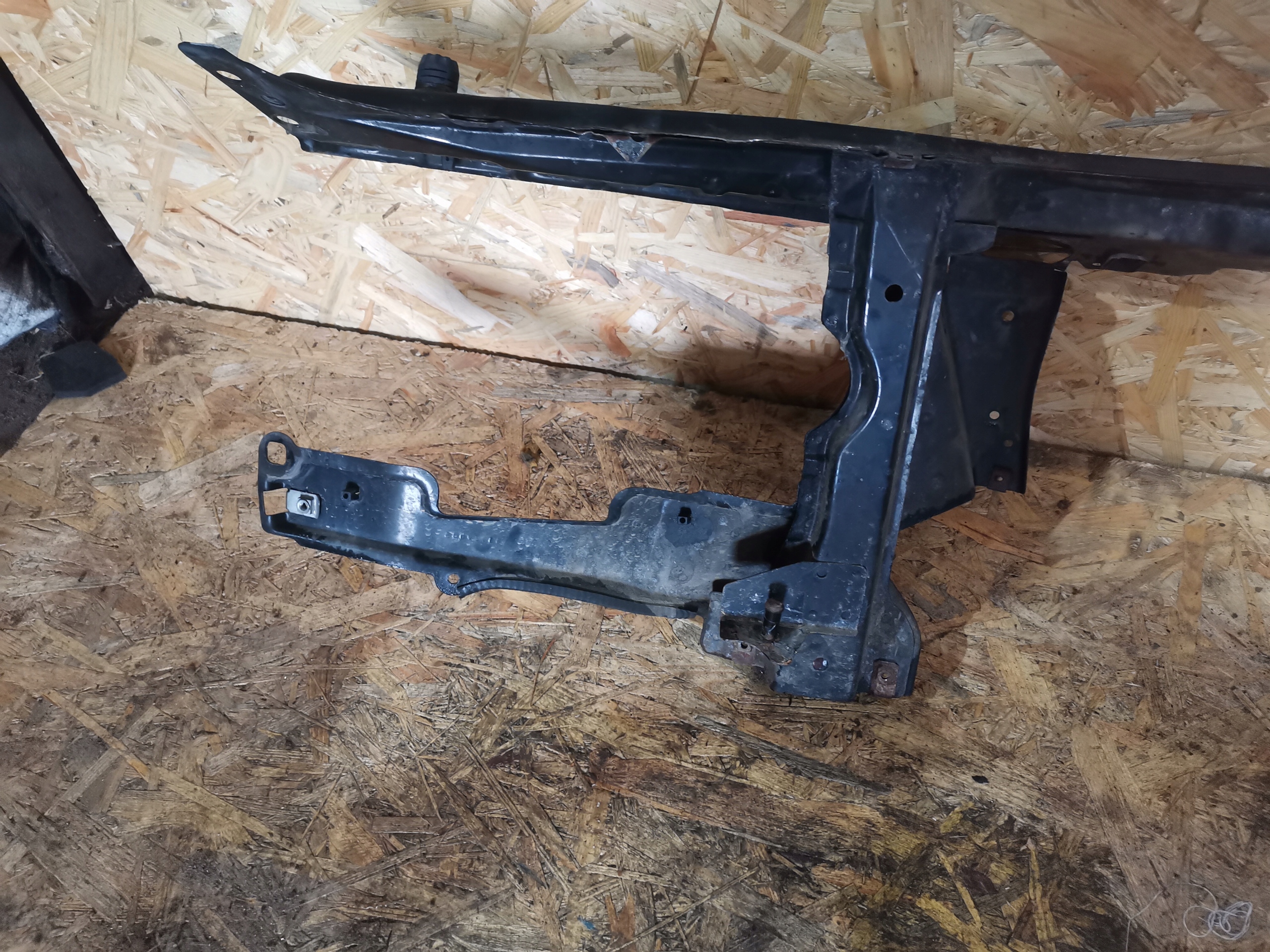 support panel for radiators pillar BMW X5 E53