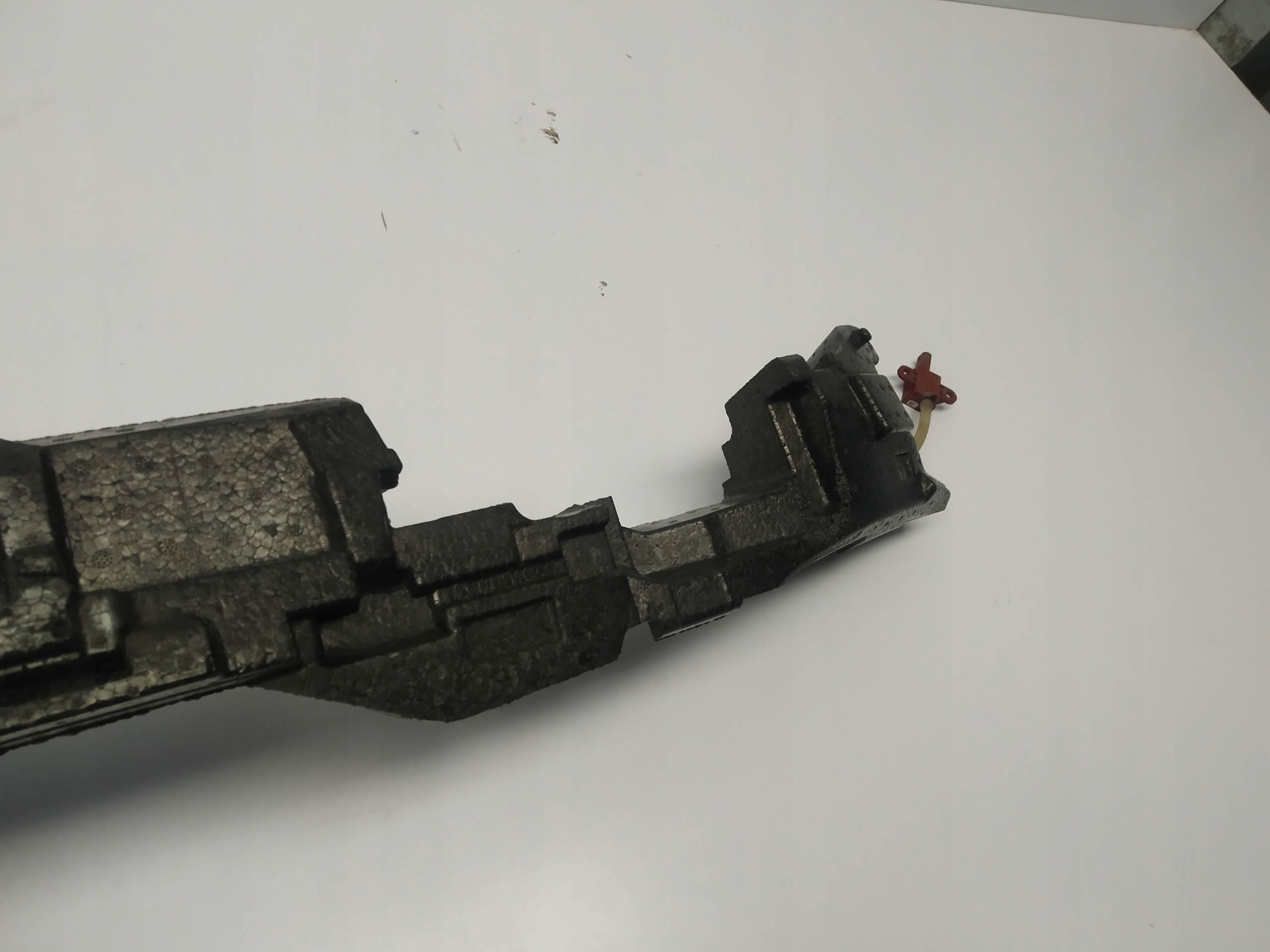 2014r + Mercedes W205 absorber polystirene sensor pieszych w bumper front
