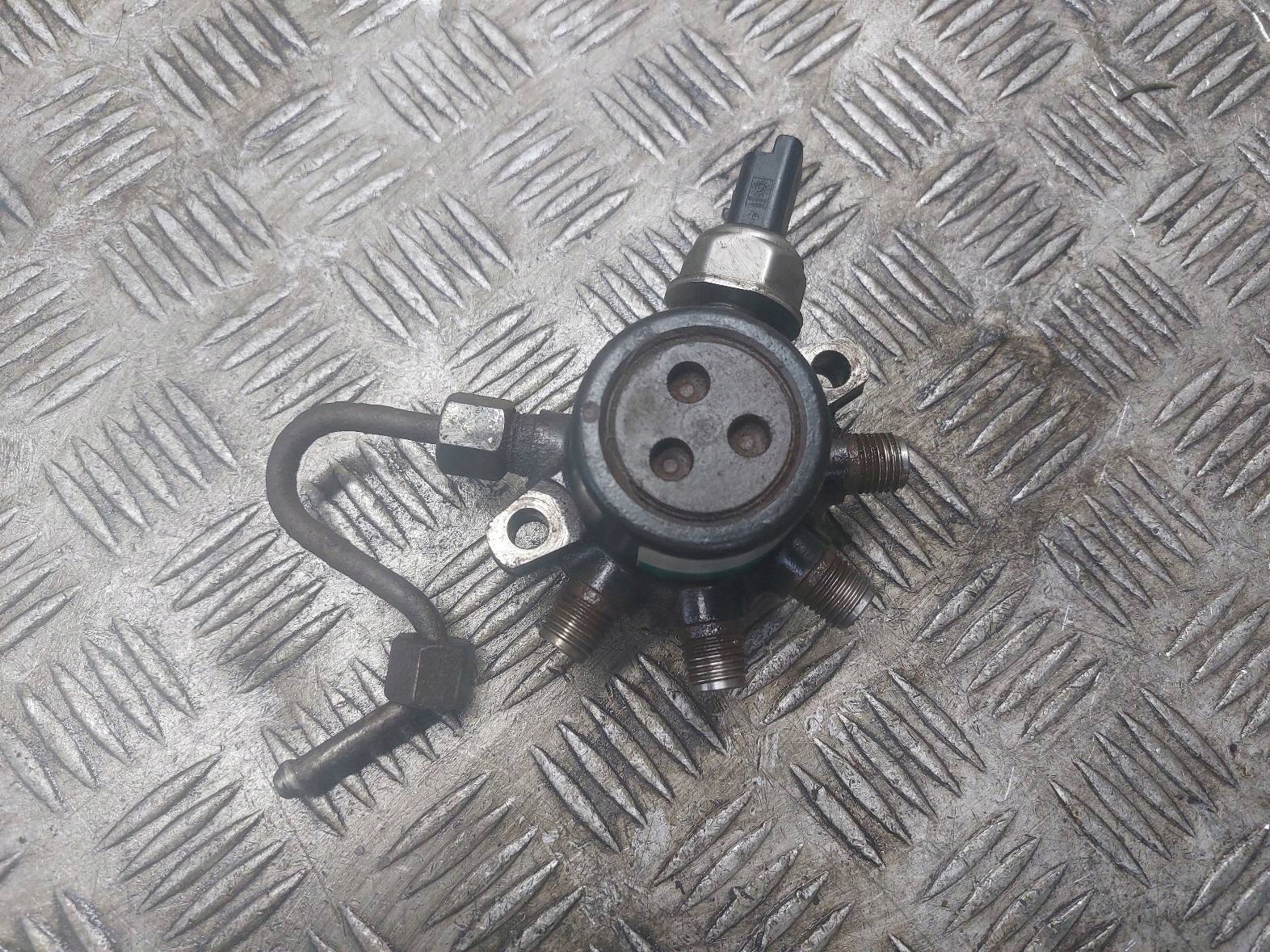 ROZDZIELACZ PALIWA RENAULT CLIO II1.5 DCI