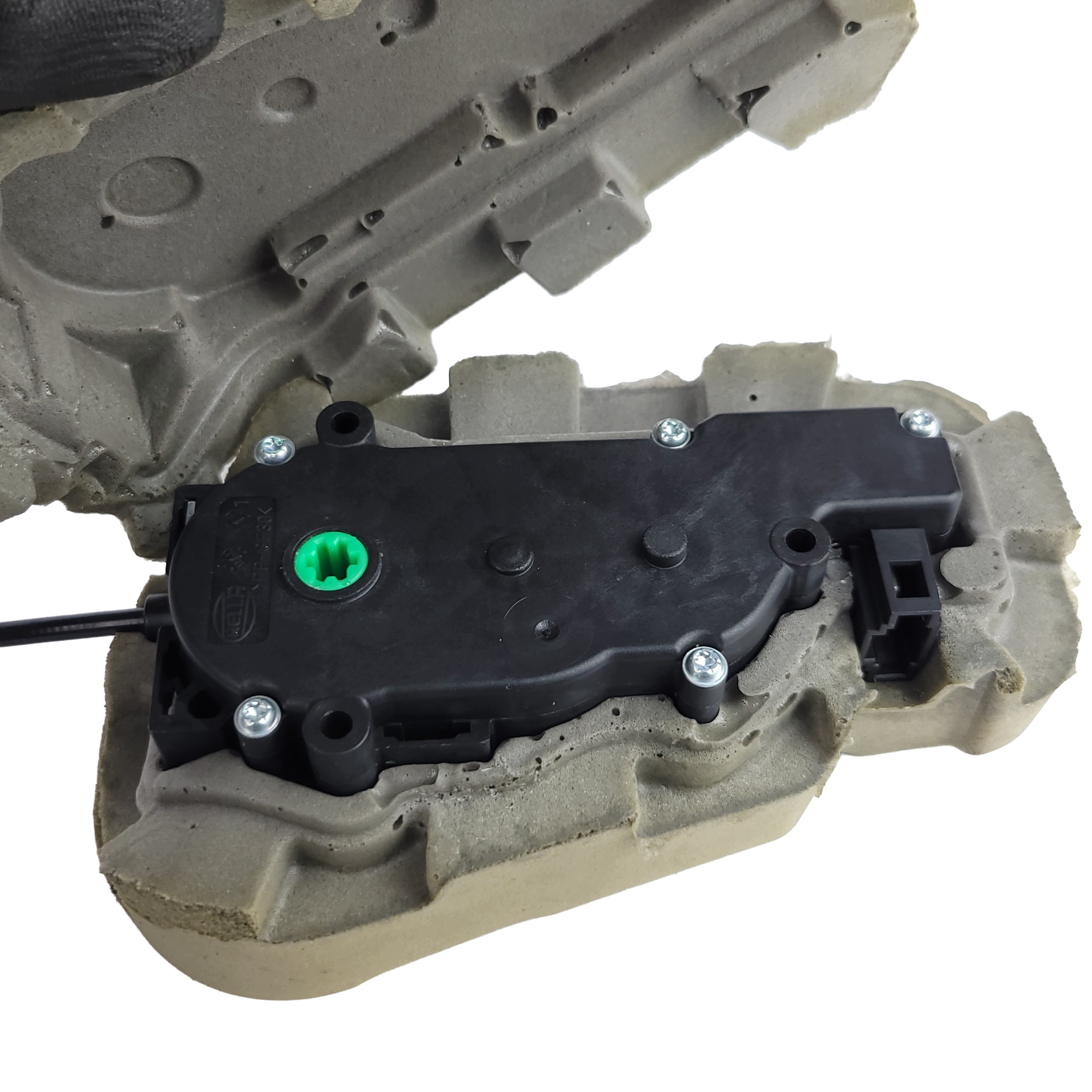 MERCEDES GLK X204 lock lower DOCIAG bonnet boot A2047500060