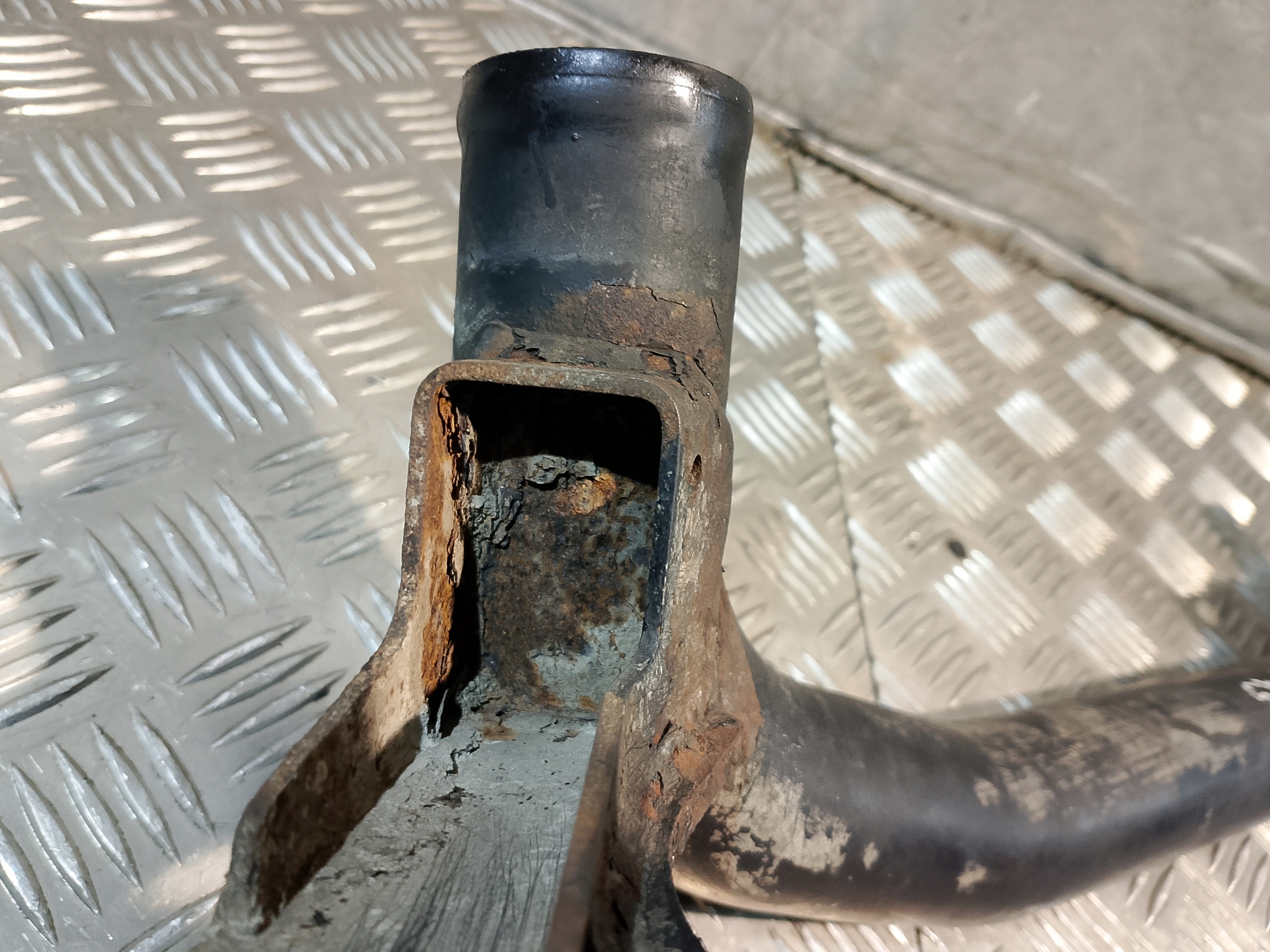 sider below bumper of a bumper front front VW PASSAT B5 LIFT FL 1.9 TDI