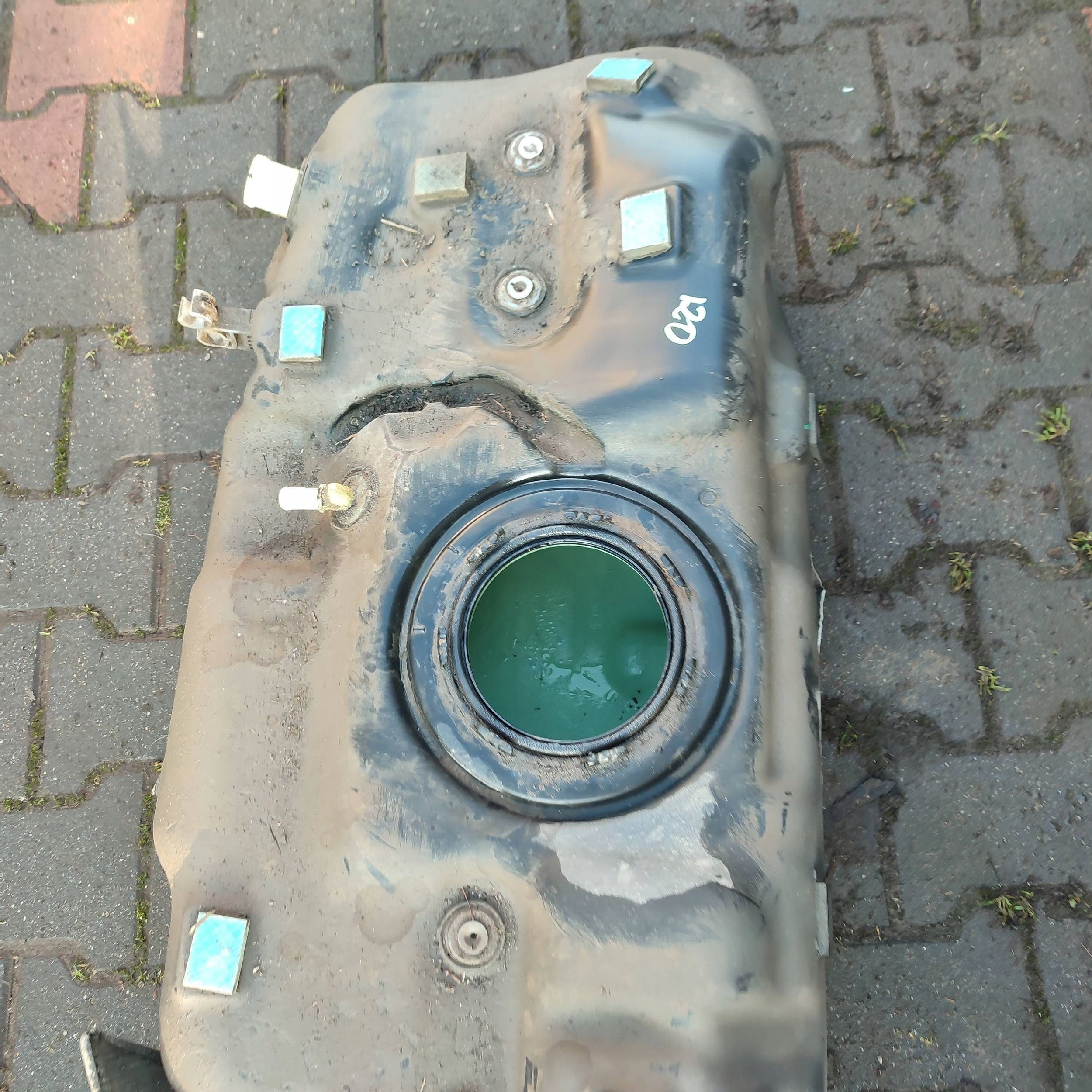 tank Hyundai i20 (GB IB)