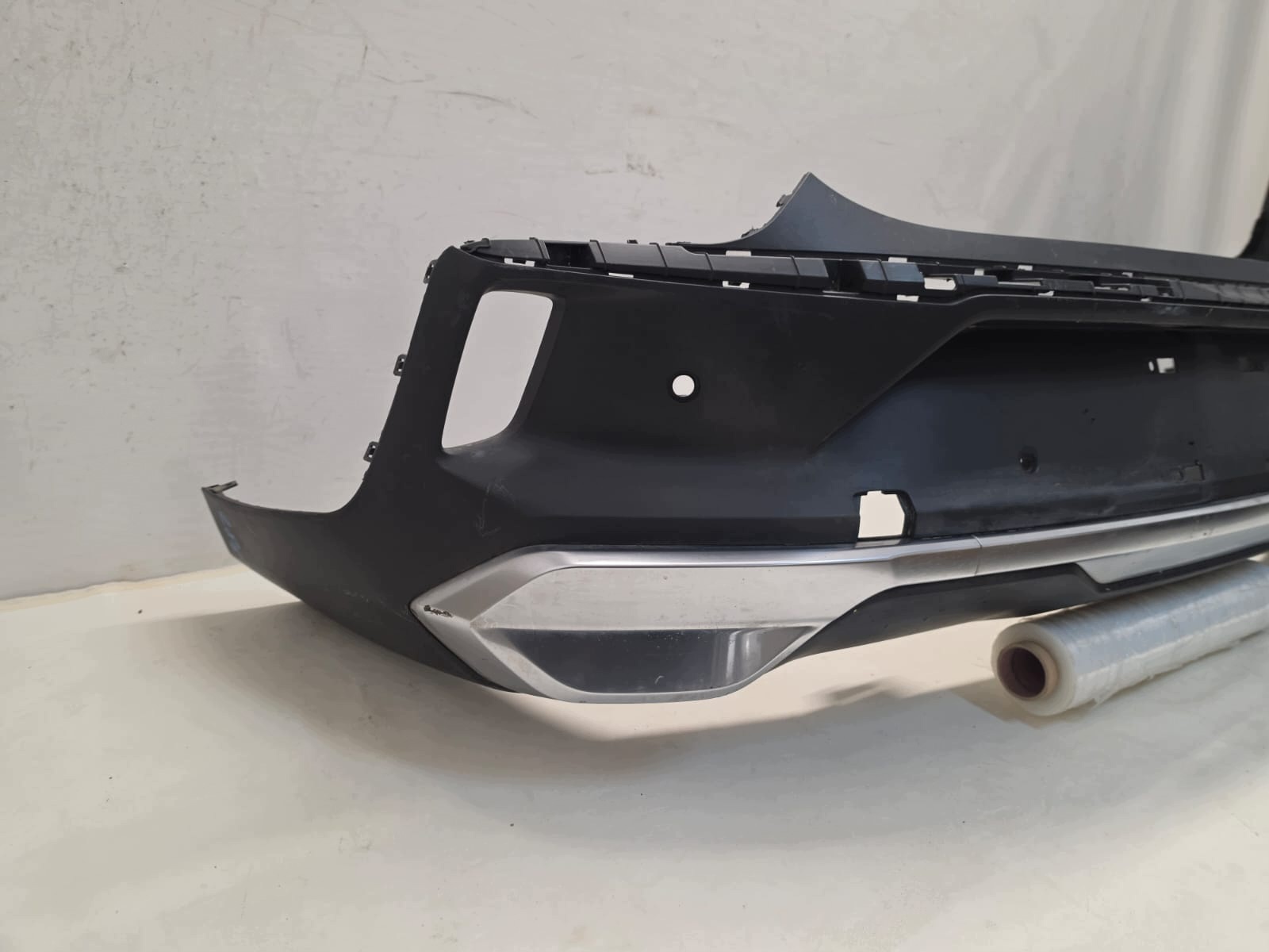 MAXUS EUNIQ 6 VI 19- Pare choc Arrière Arrière PDC P02165