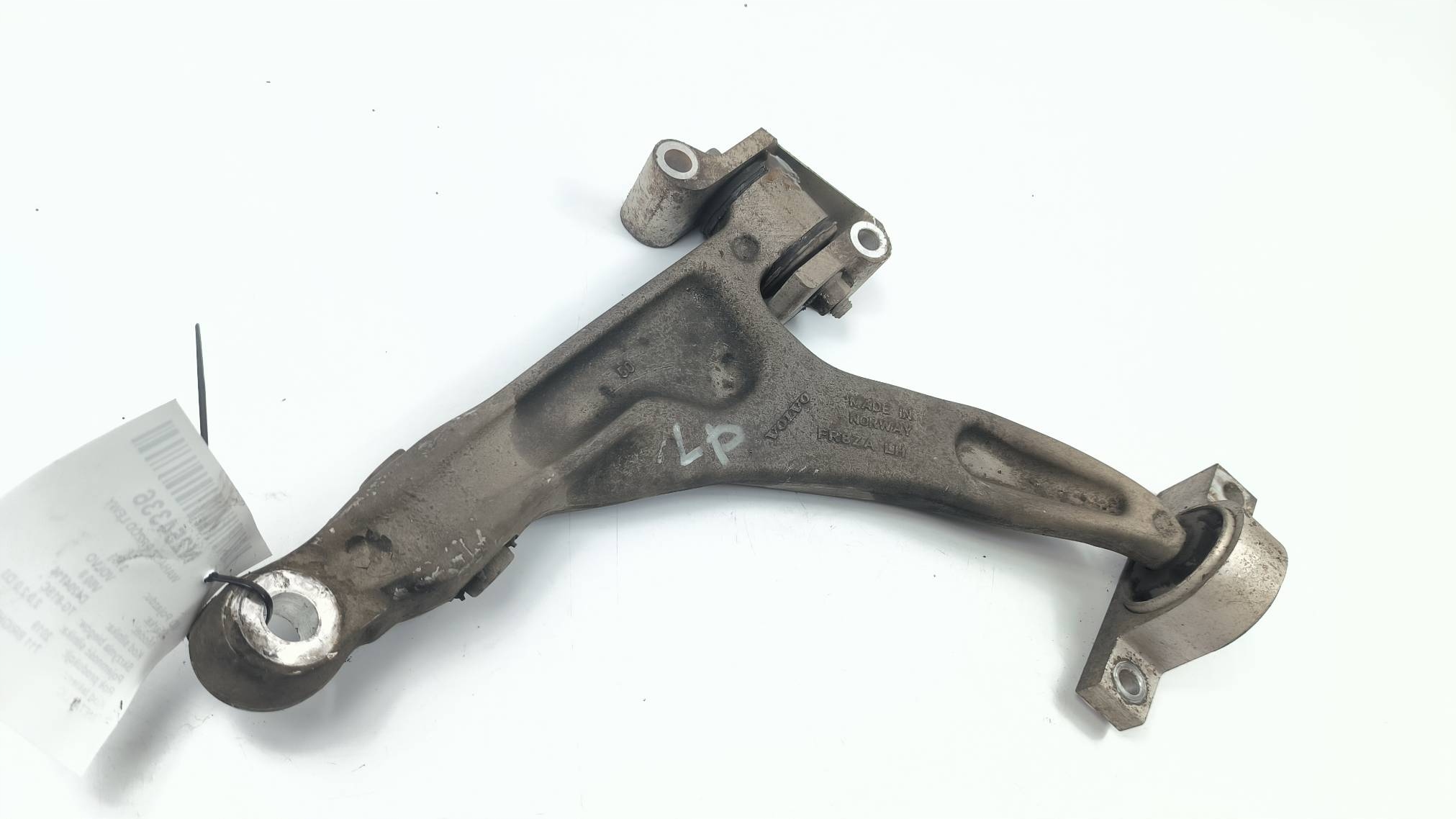 arm front left FR8ZA VOLVO V60 II