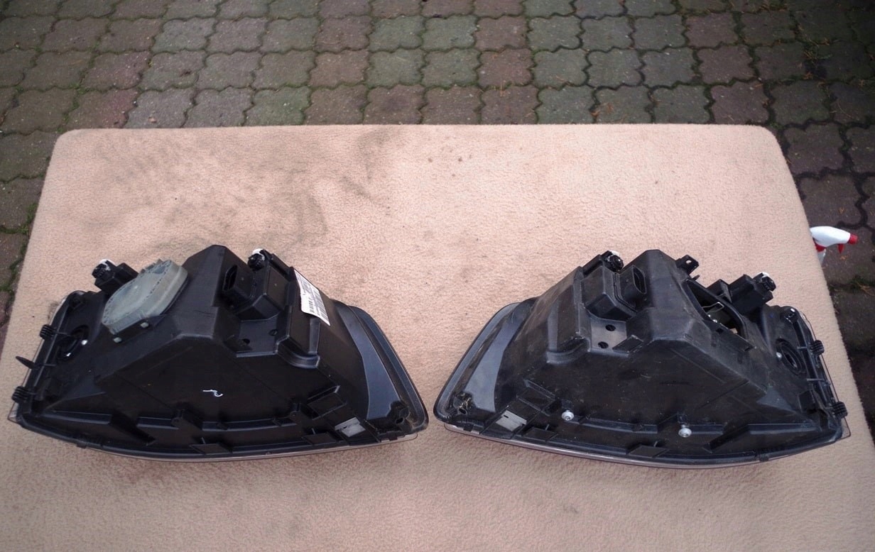 VW T5 LAMPA LEWA I PRAWA 7H1941015S 7H1941016S Marka VW