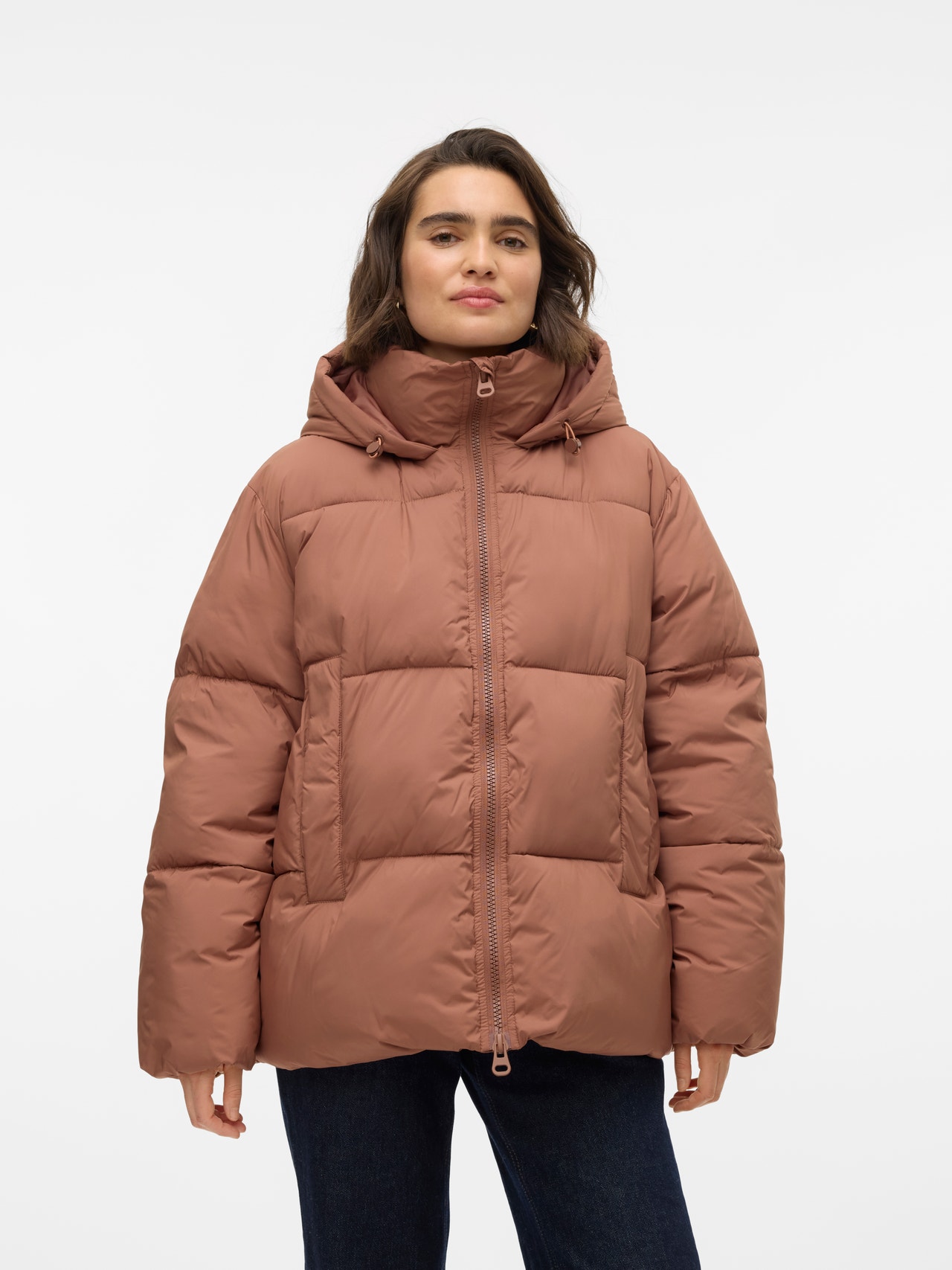Zimní bunda prošívaná s kapucí Vero Moda XXL