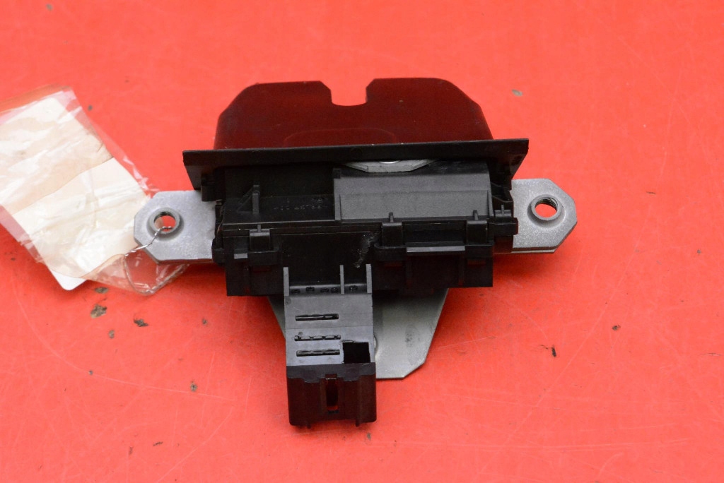 lock bonnet rear part boot 8M51-R442A66-DB FORD C-MAX MK2 10-15