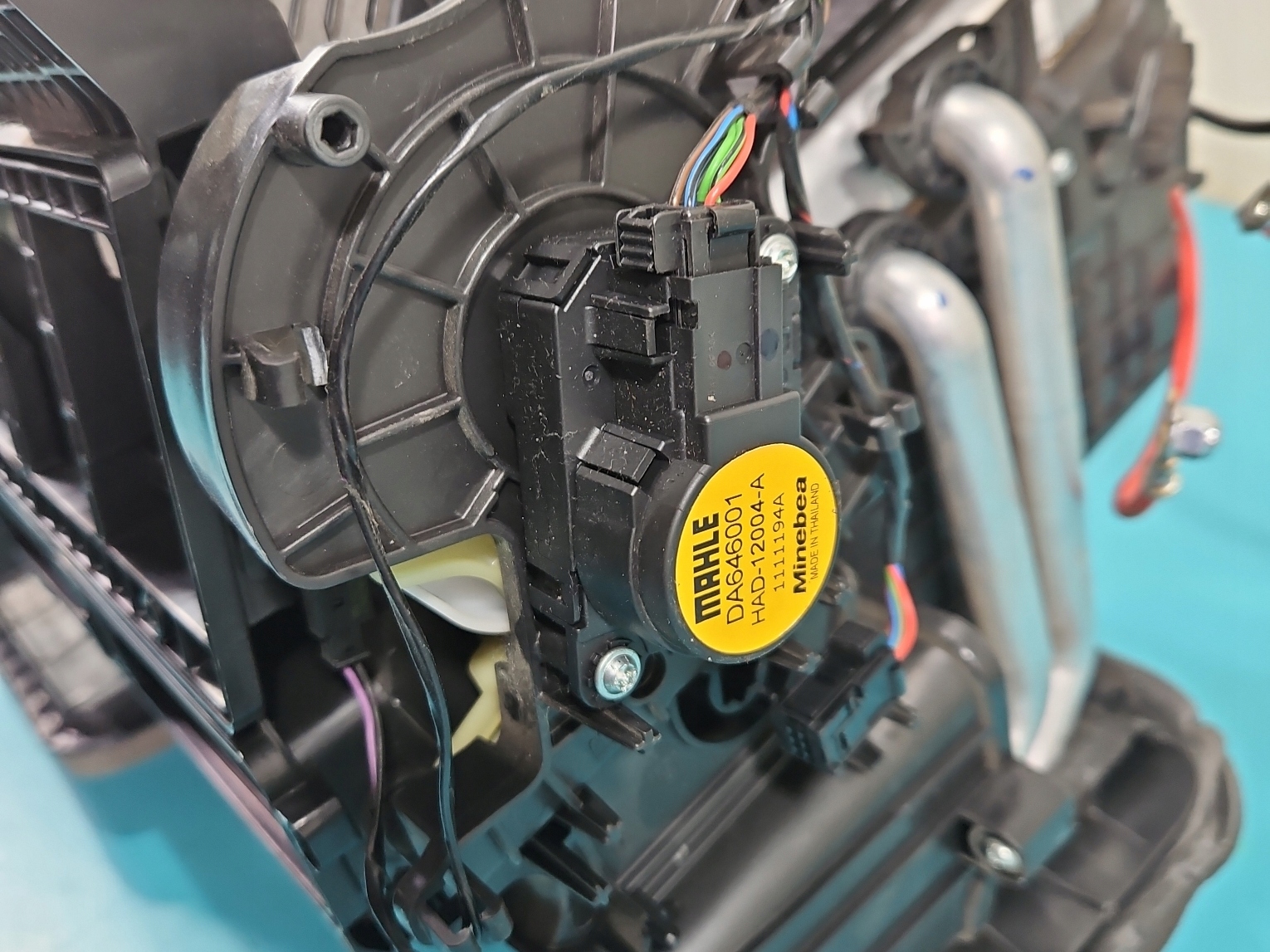 радиатор отопителя opel INSIGNIA B 39217797 европа