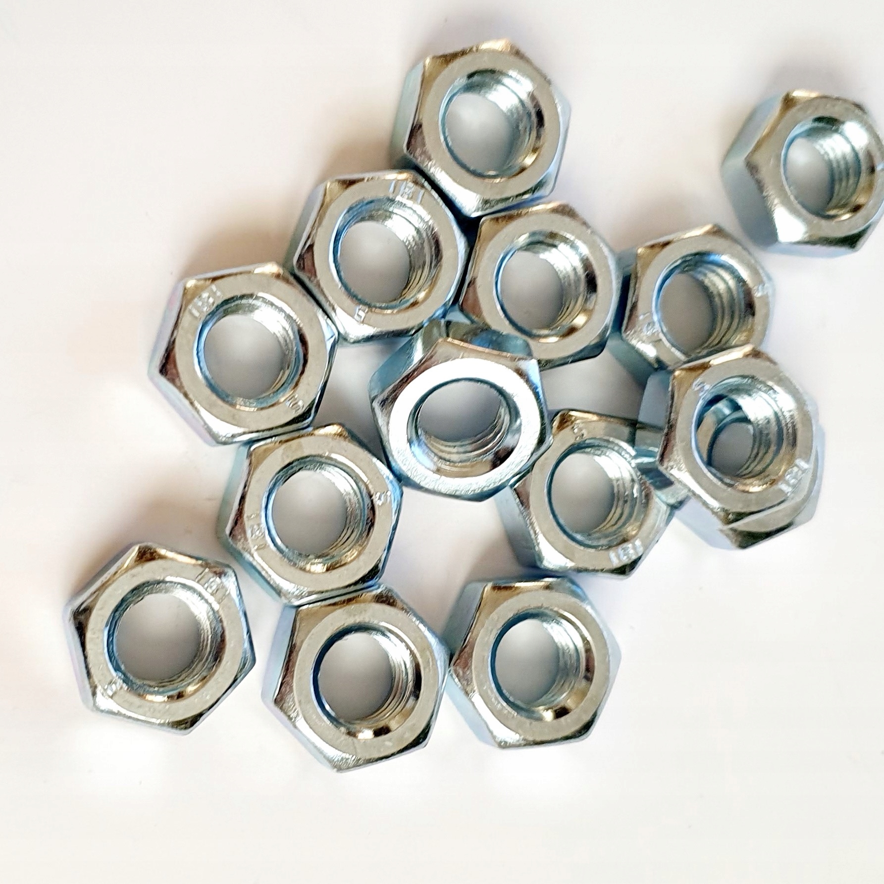 

Nakrętka Sześciokątna M12 Ocynk Din 934 OP(1kg)