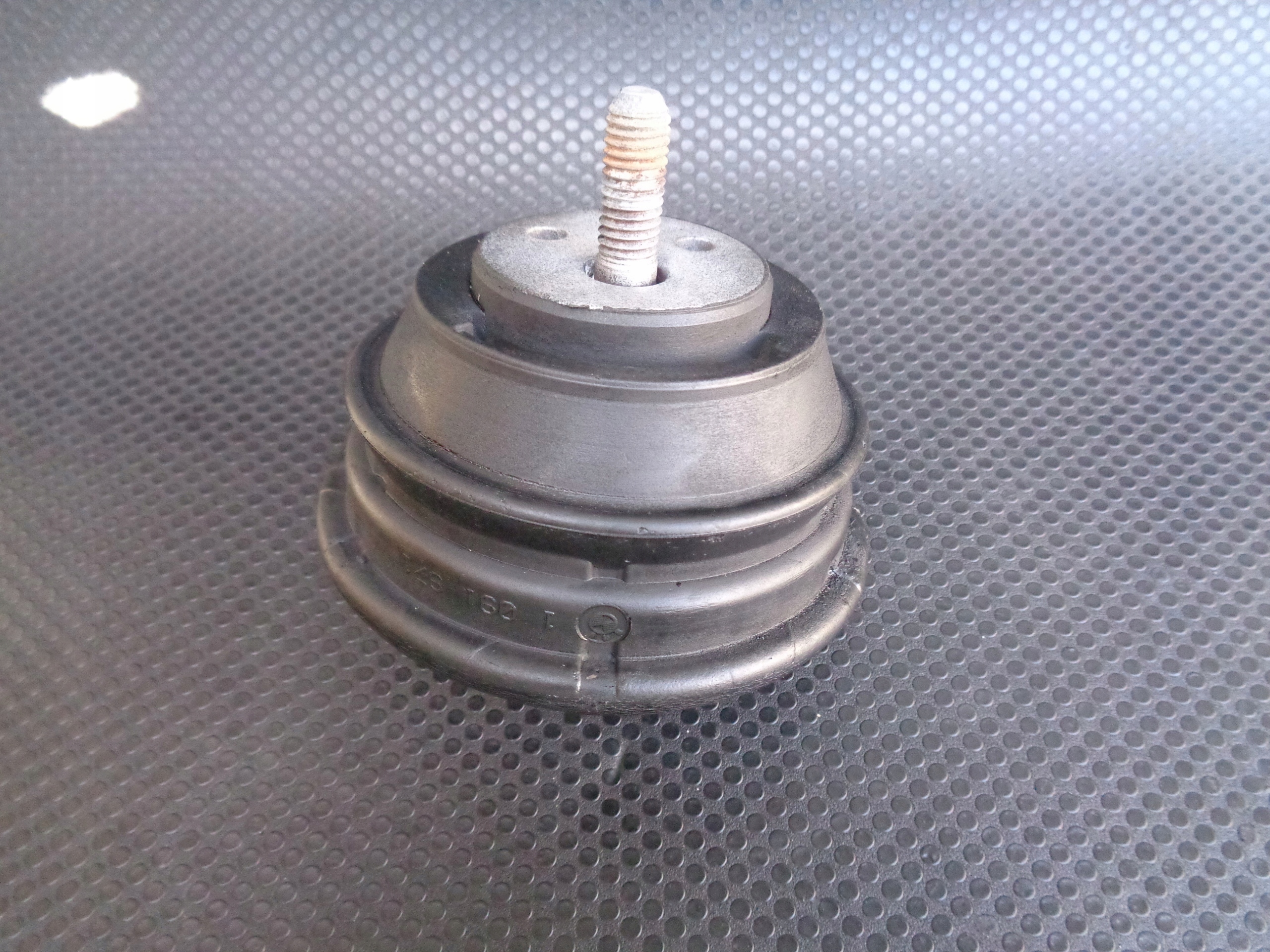 BMW E39 PODUSZKA SILNIKA M52 M54 ORYGINAŁ Numer katalogowy części 1094364