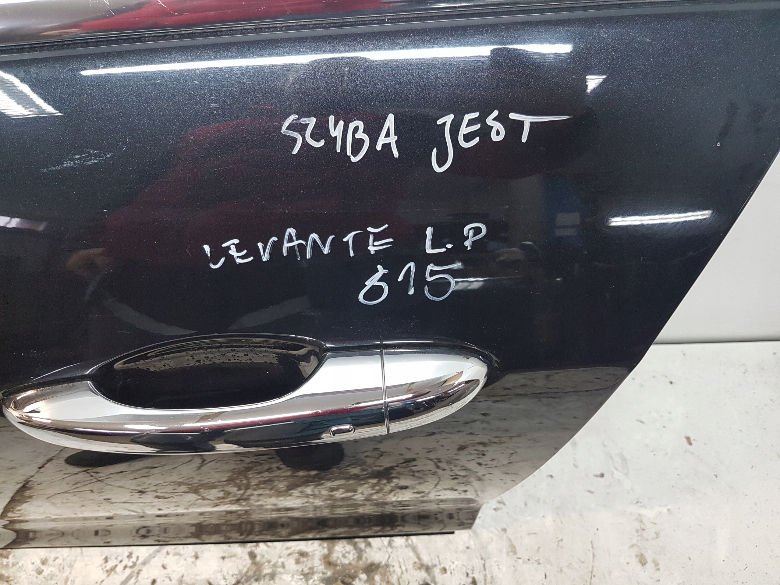 MASERATI LEVANTE door left front front