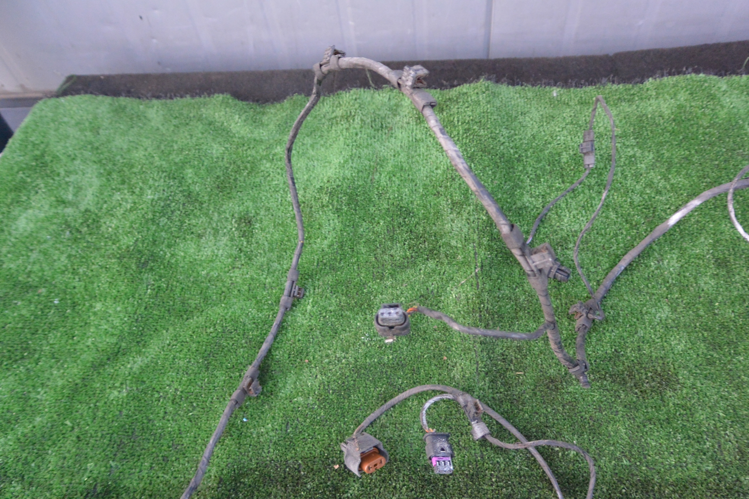 bundle wiring of a bumper front VOLKSWAGEN VW TOUAREG 7P