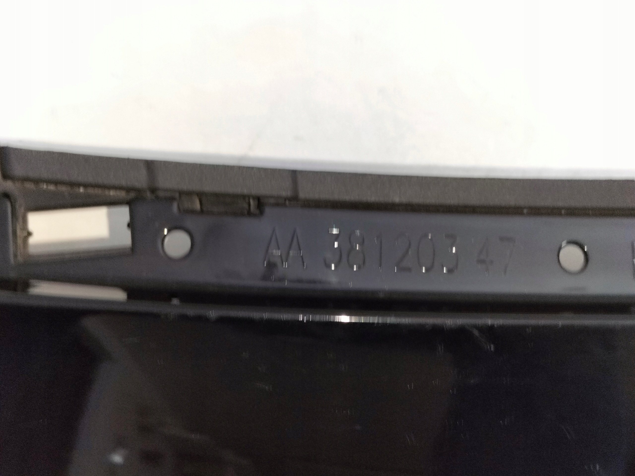 cap moulding visor of a bumper front CITROEN DS7 18