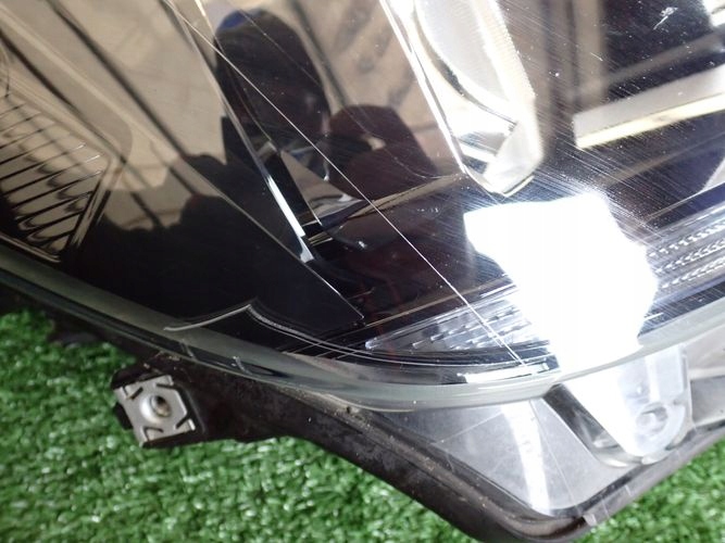 VW CRAFTER II 17- reflektor right light right 7C1941006