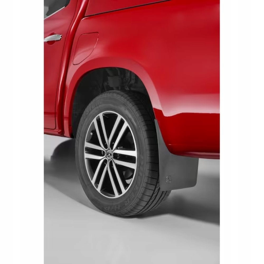 CHLAPACZE MERCEDES X KLASA 470 TYŁ A4708900100