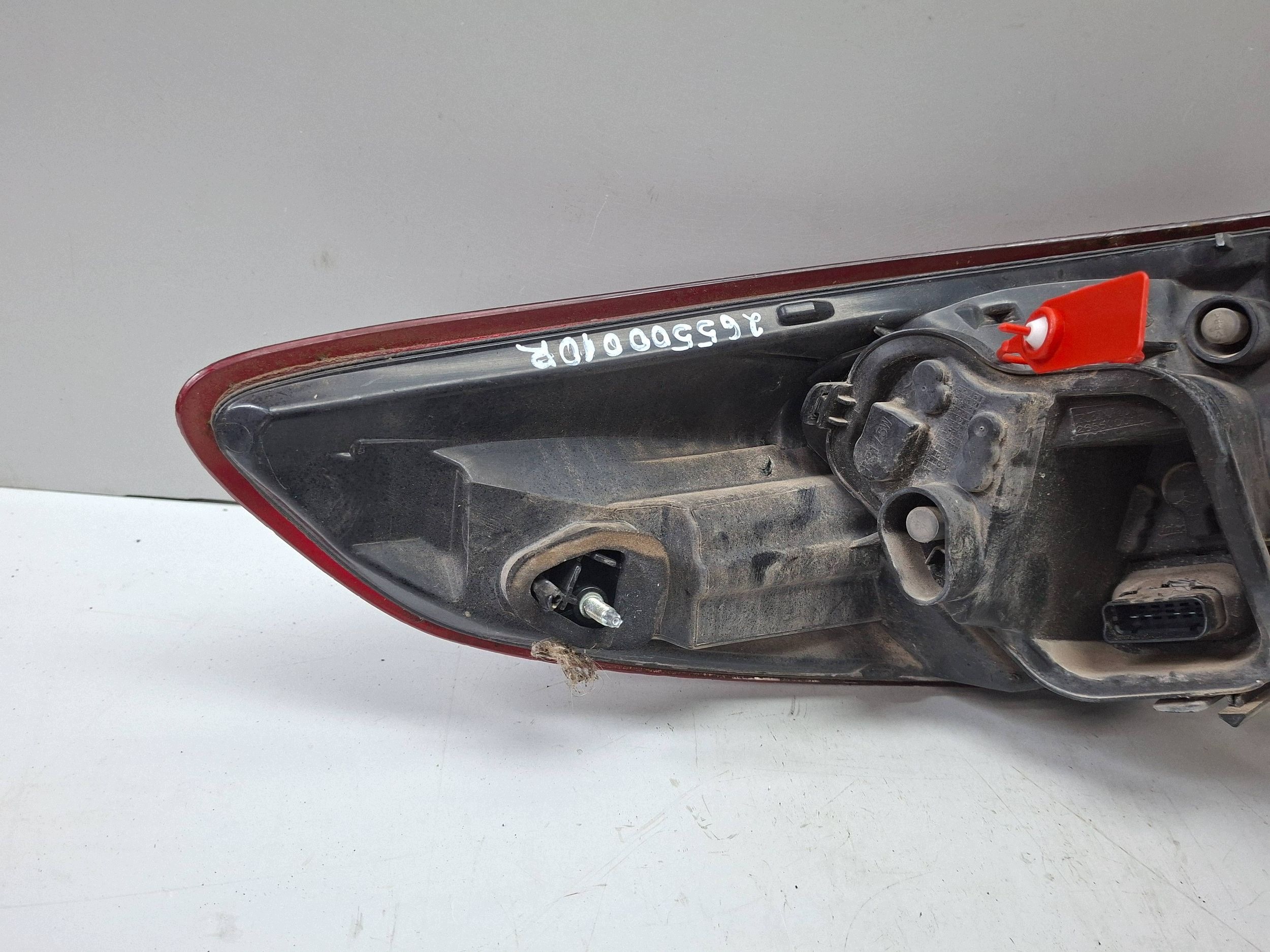 light rear right 265500010R RENAULT MEGANE III KOMBI 2009