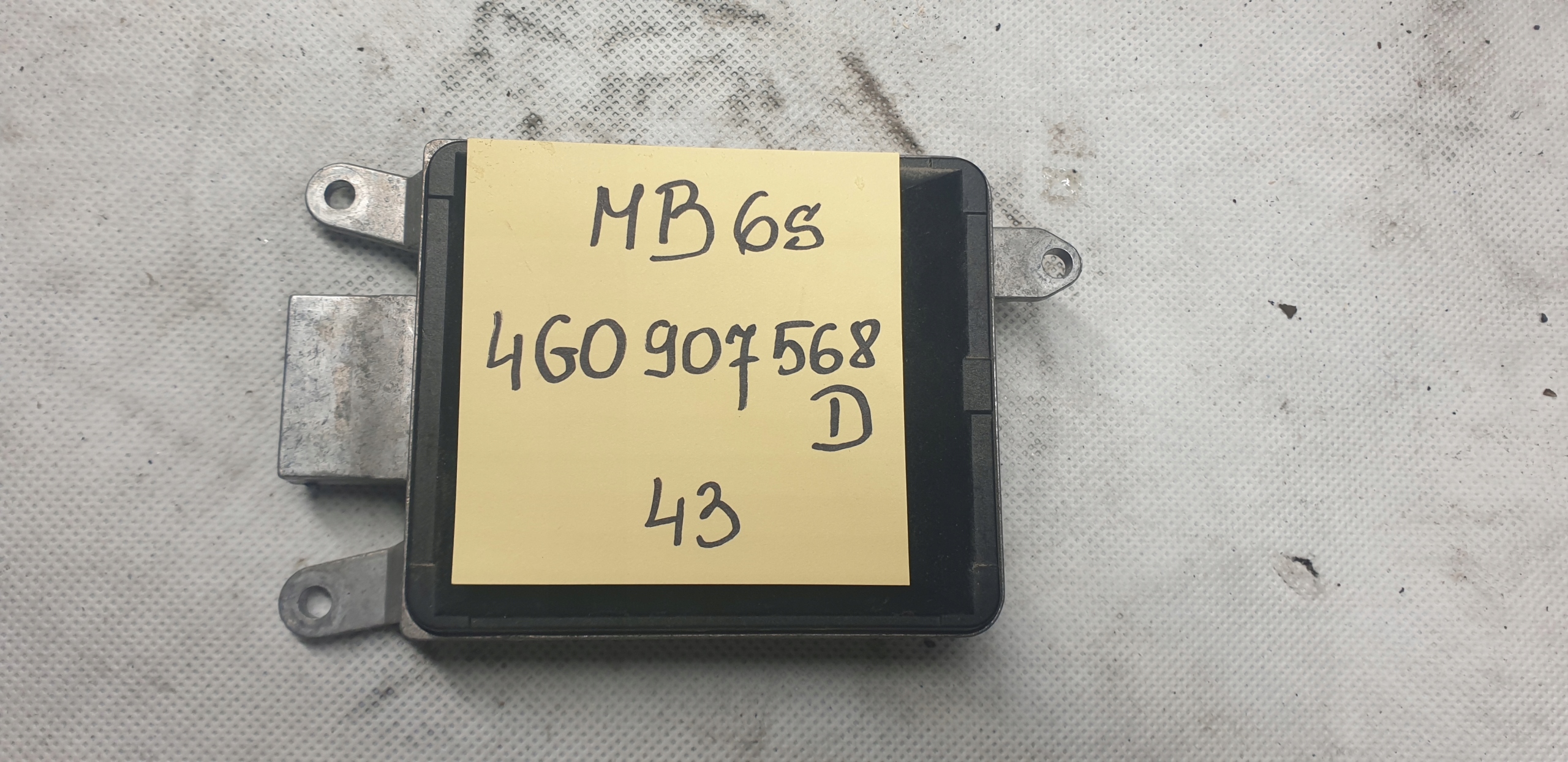 RADAR ASYSTENTA ZMIANY PASA RUCHU AUDI 4G0907568D