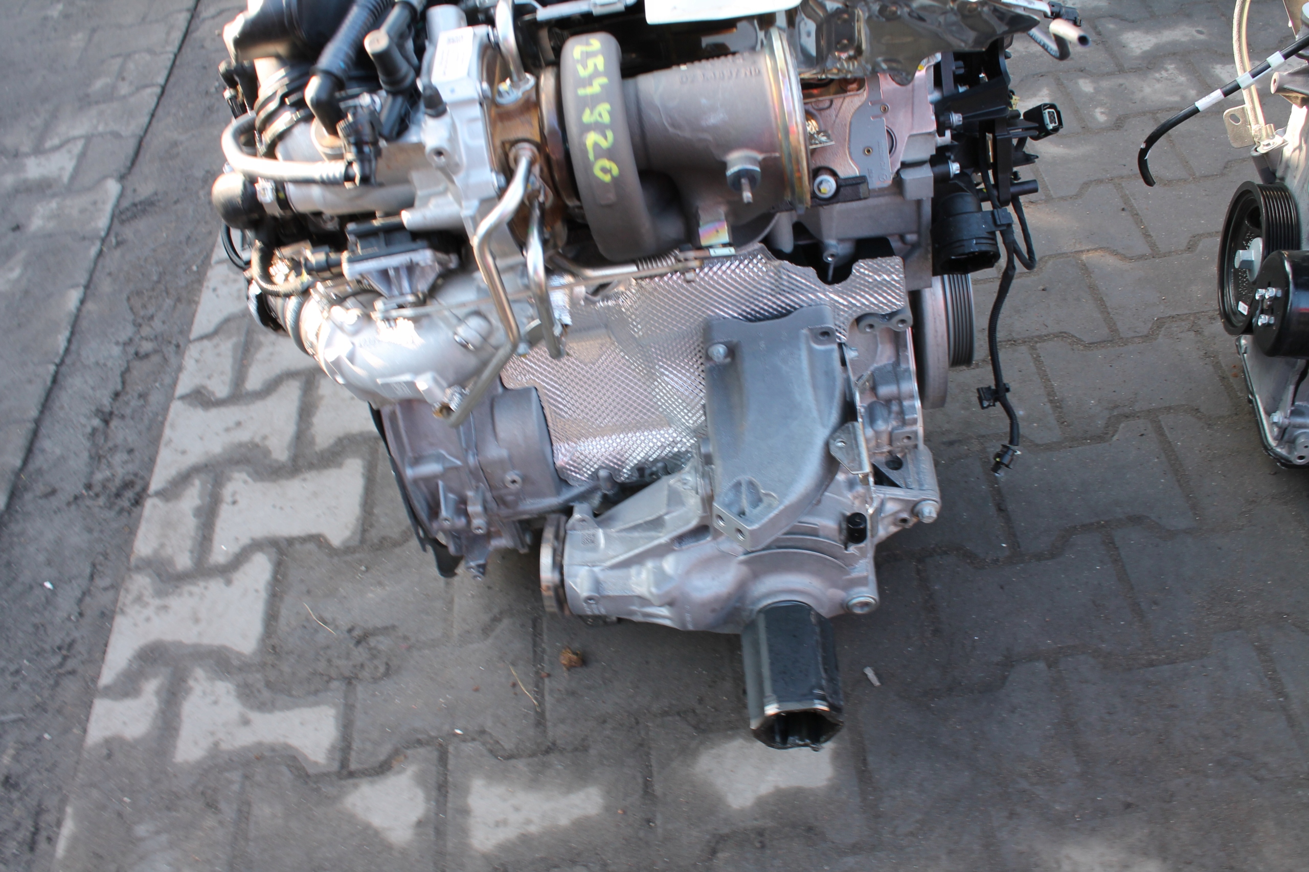 engine complete MERCEDES 254920 6 TYSKM nice