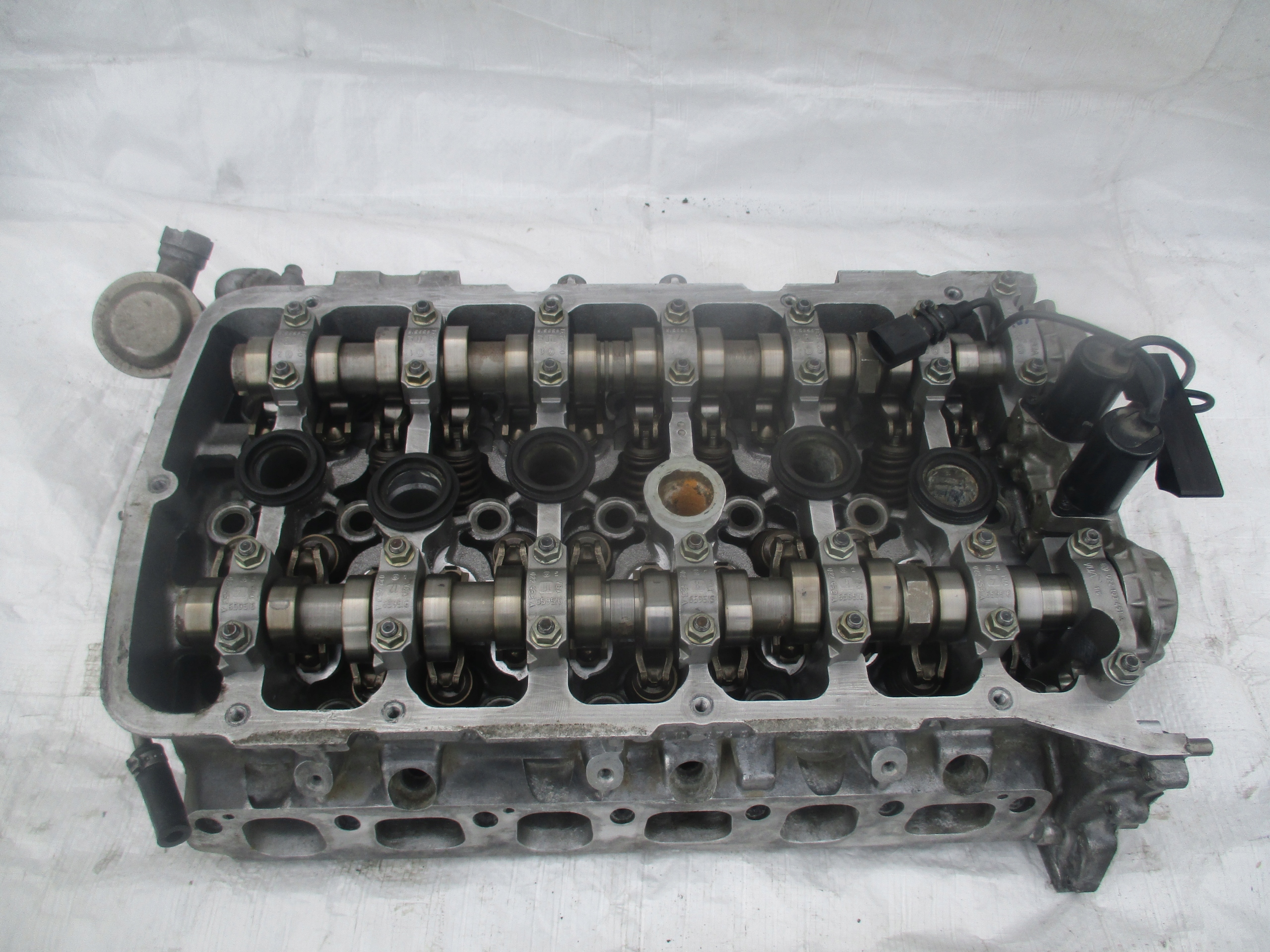 BENTLEY CONTINENTAL GT GTC 6.0 W12 GŁOWICA PRAWA