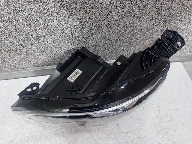 light left Peugeot 3008 5008 Full Led 2017