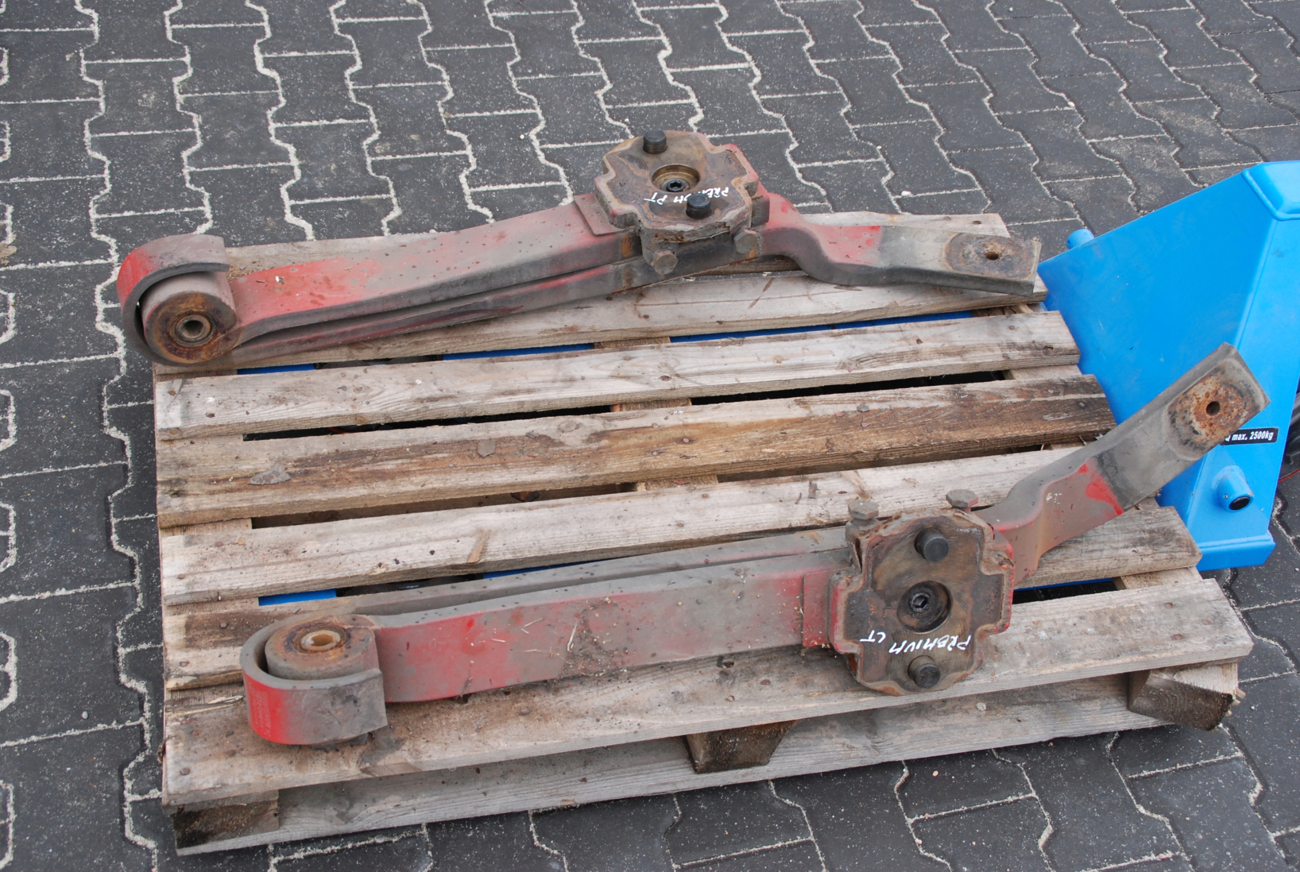 5010600024 - ПОЛУРЕЗОР RENAULT PREMIUM DXI 460 Л / П