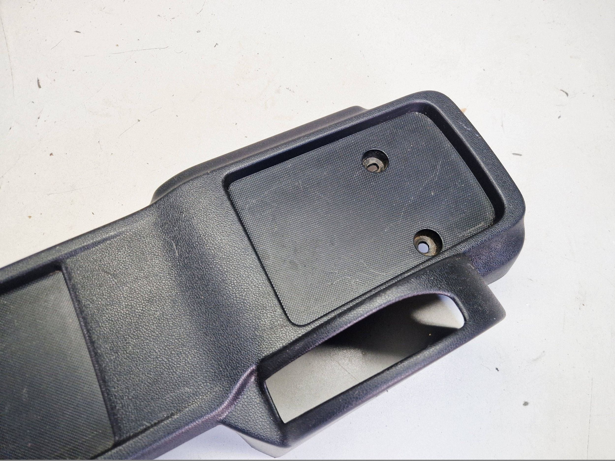 Tunel media plastica interna Citroen Berlingo 2010 rok 060936J0