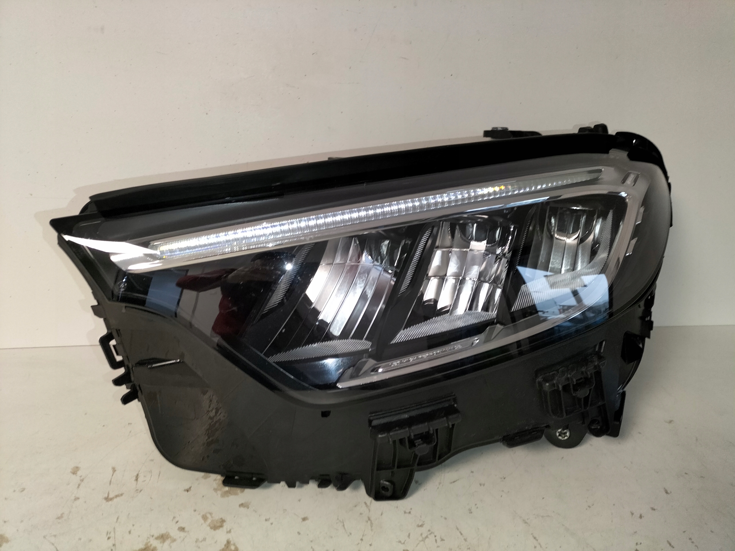 light front reflektor left MERCEDES GLC X254 22- FULL LED HIGH PERFORMAN