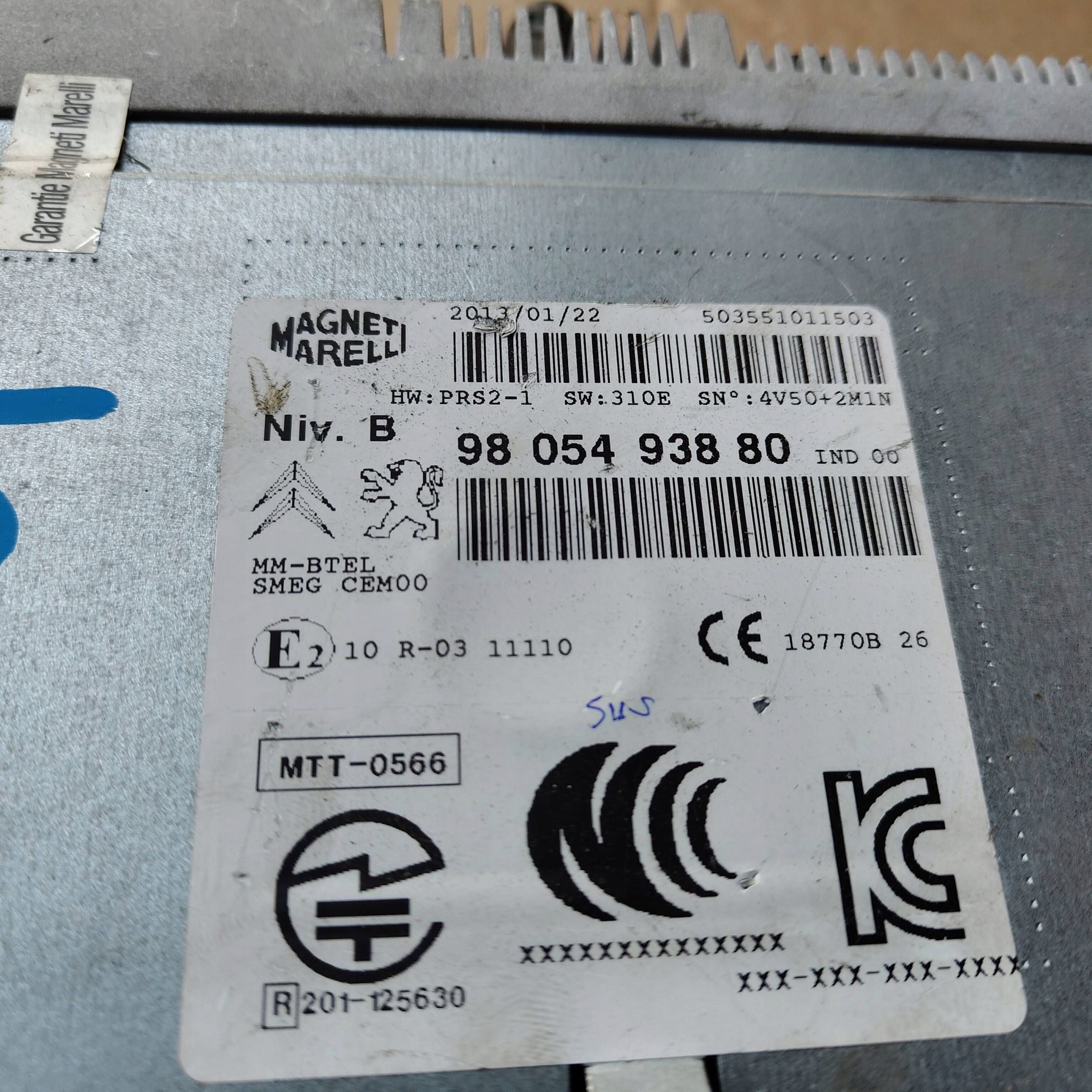 Stacja multimedialna Peugeot 208 e 9805493880