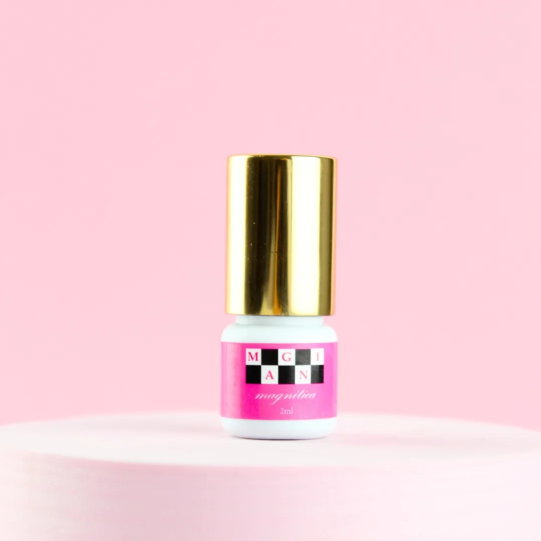 Mini lepidlo na řasy bez kyanoakrylátu Magnitica Lashes Magni 2 ml