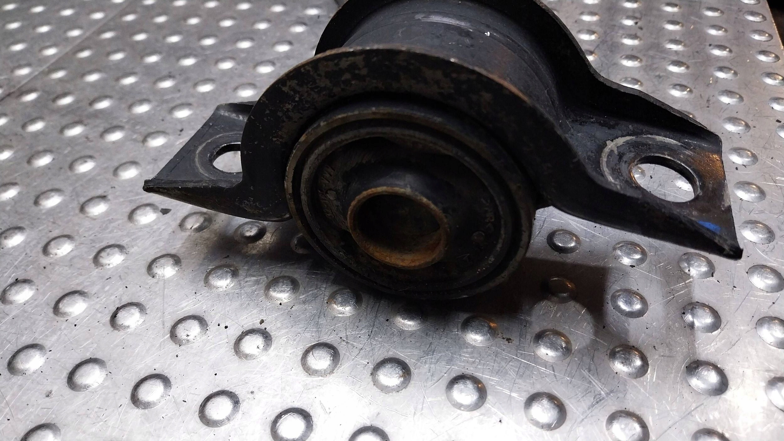 arm left front 2T14-3051-BH FORD TRANSIT CONNECT MK1