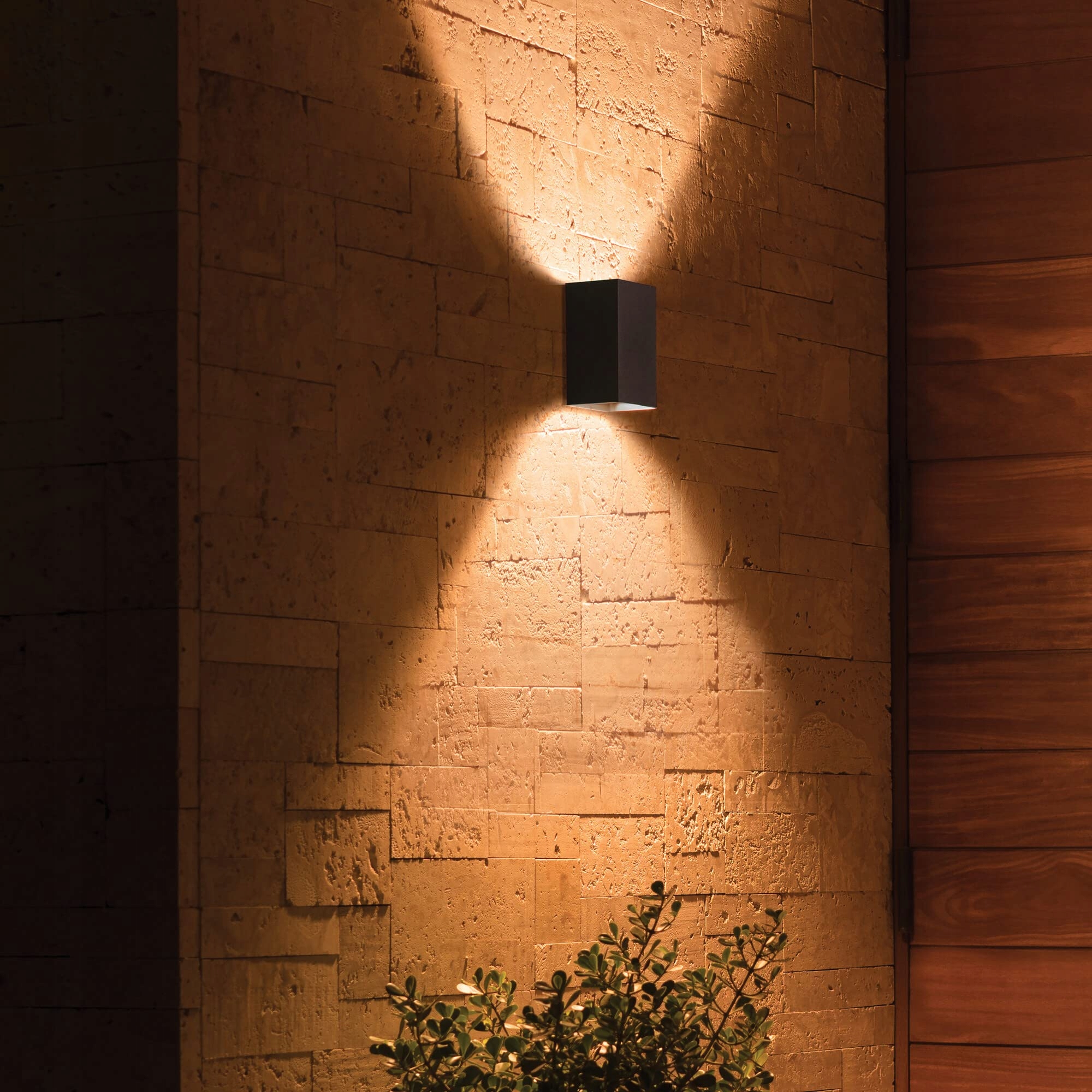 PHILIPS Hue Zewnętrzna Lampa LED Resonate 16M Kolorów Sterowanie Aplikacją — miniatura 3