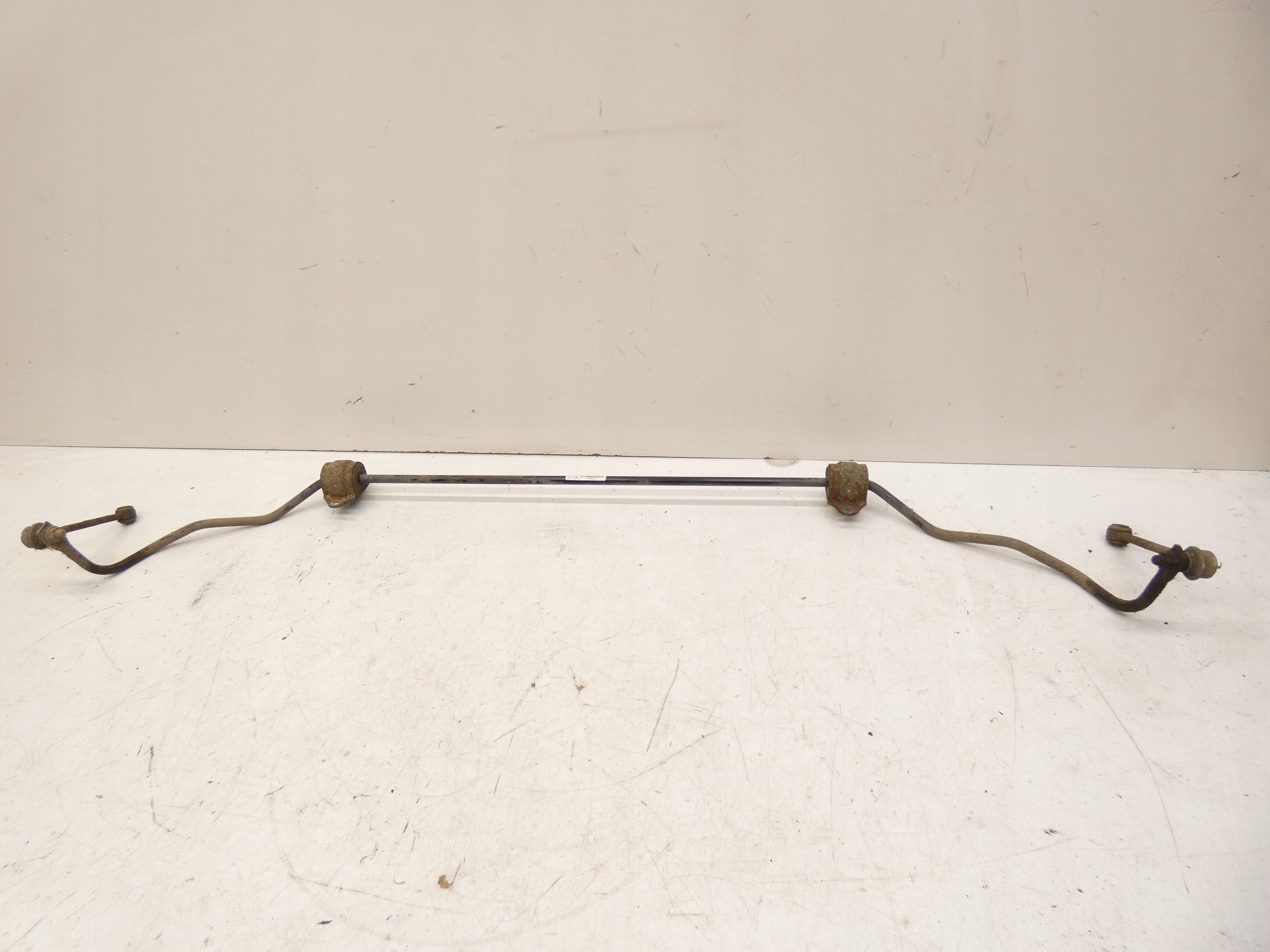 BMW E91 E90 E88 E92 E93 E87 stabilizátor rúd STABILIZATOR hátsó far KPL