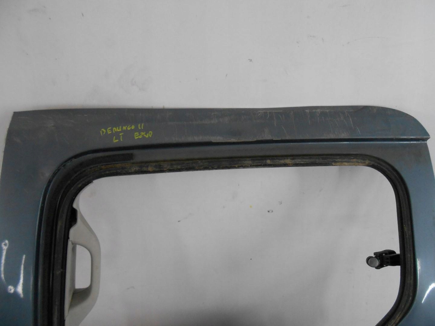 DRZWI PRZESUWNE LEWE EZWD PARTNER BERLINGO II # Strona zabudowy tył - lewa