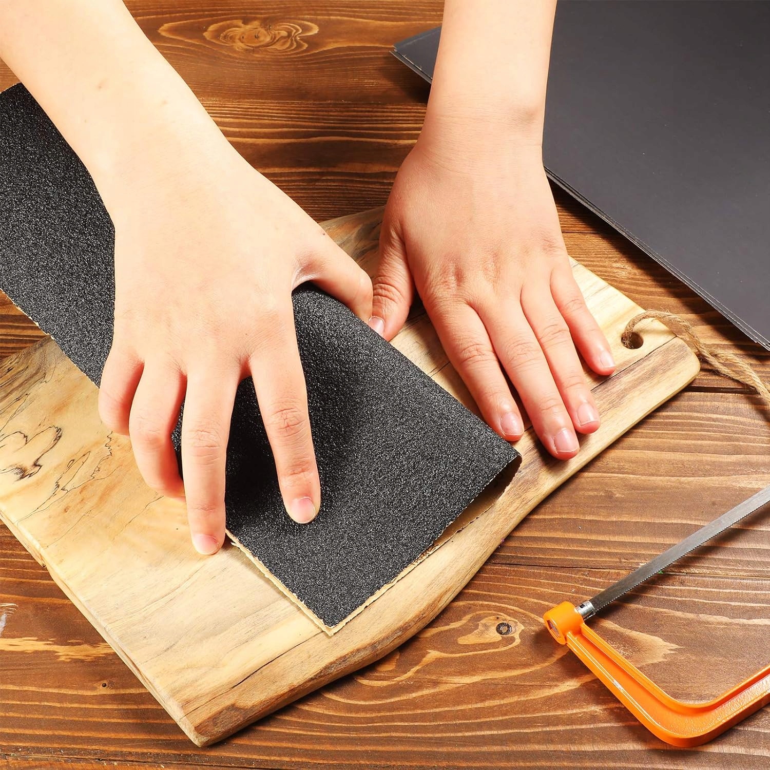 PAPIER ŚCIERNY WODNY ARKUSZ NA MOKRO WODOODPORNY P220 Gradacja P220