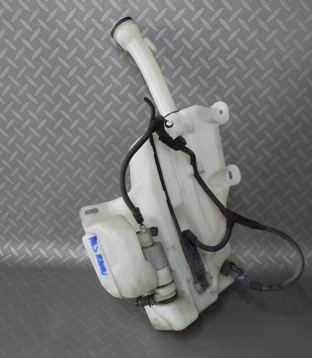 БАК ДЛЯ ОМЫВАТЕЛЯ INSIGNIA XENON