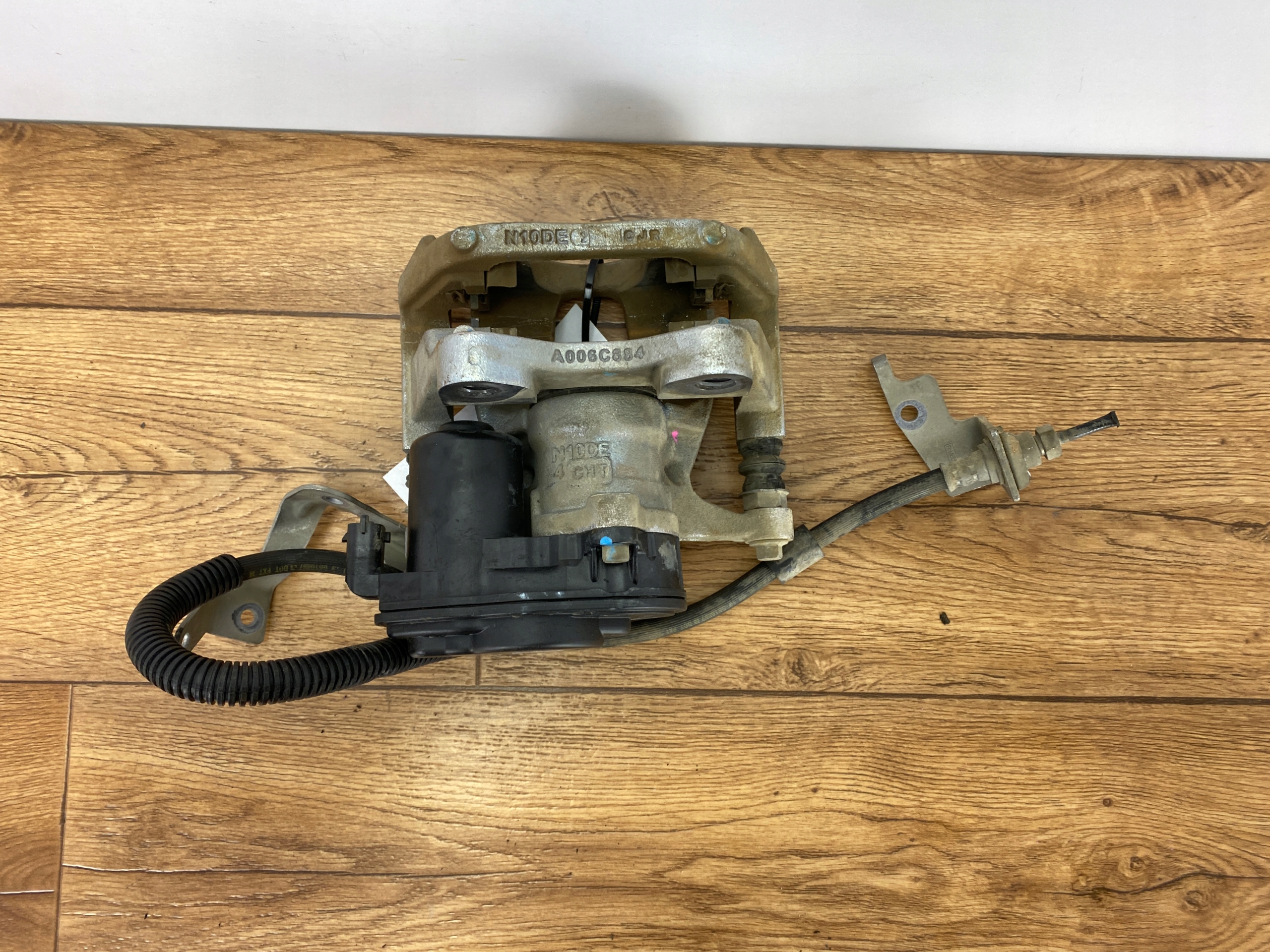 caliper brake left rear part Ford Explorer MK6 2020+ USA