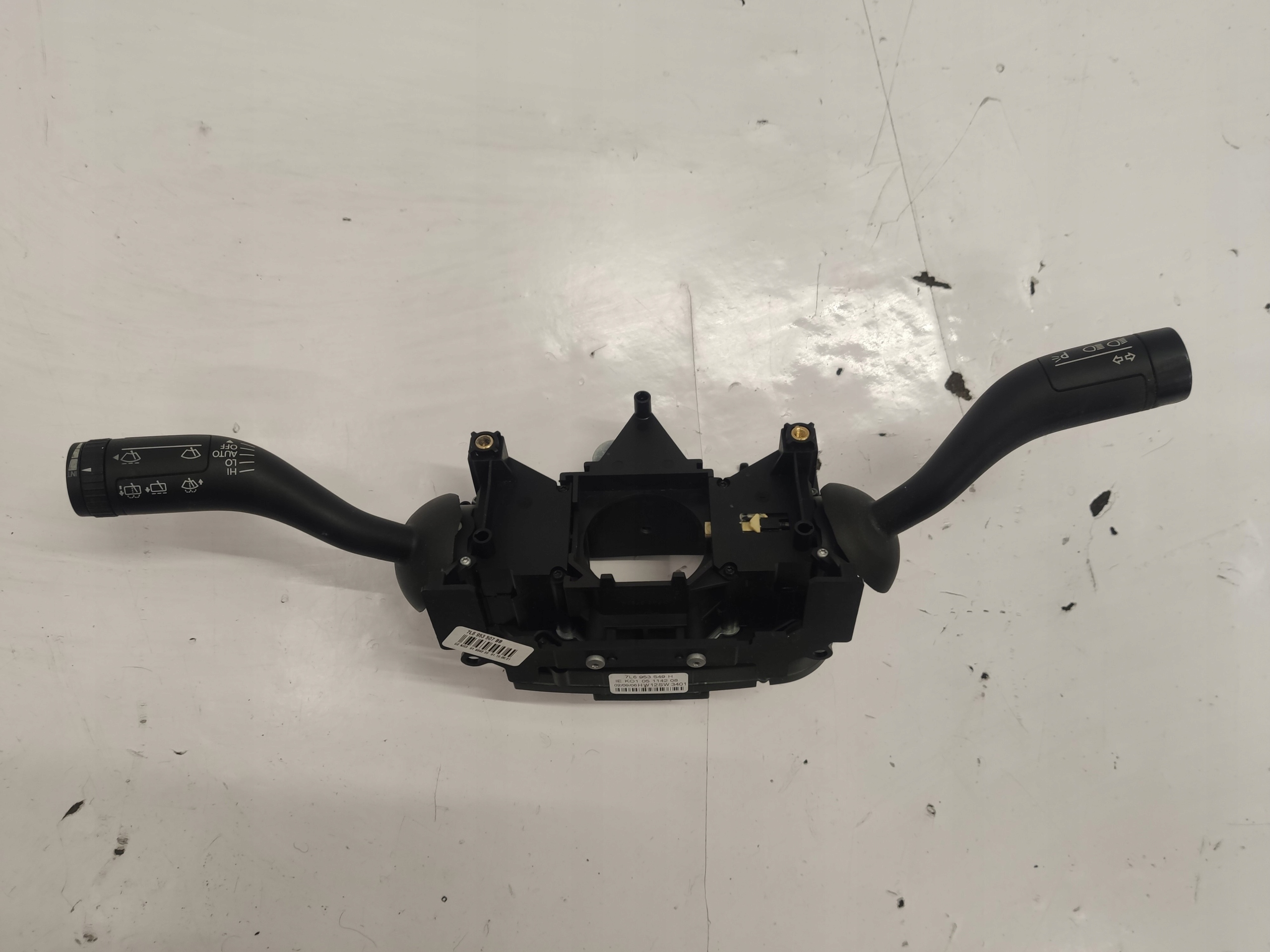 7L6953549H - VW TOUAREG 7L КОМБІНОВАНИЙ ПЕРЕМИКАЧ