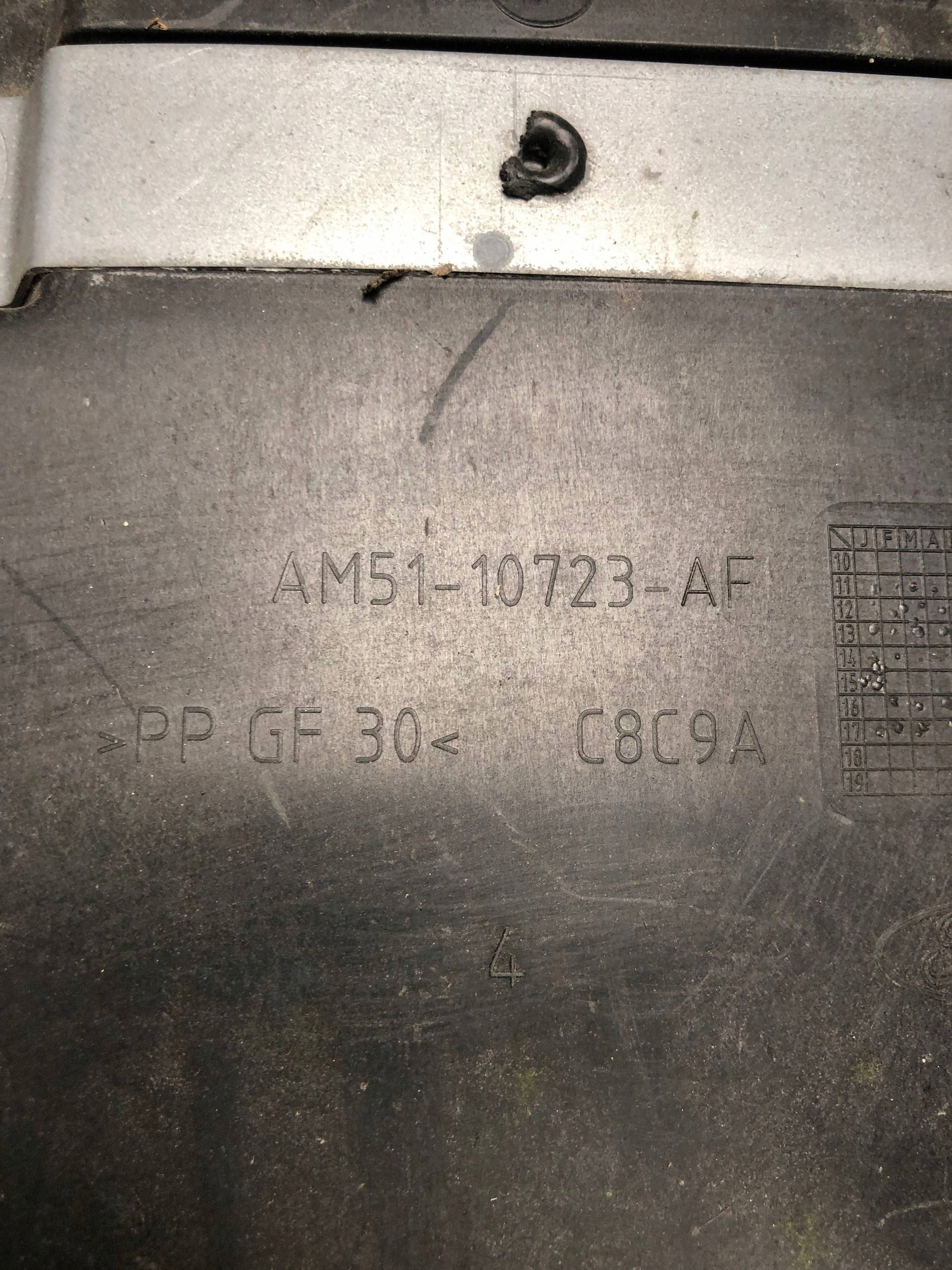 obal akumulátoru FORD KUGA MK2 AM51-10723-AF