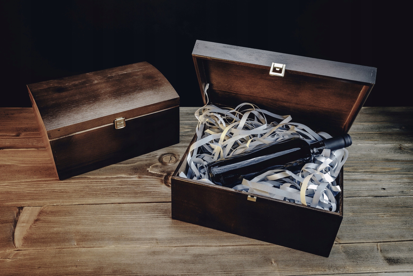 WYPEŁNIACZ PAPIER WYSYŁKOWY OZDOBNY DO PREZENTÓW KRAFT 1KG Marka Rado