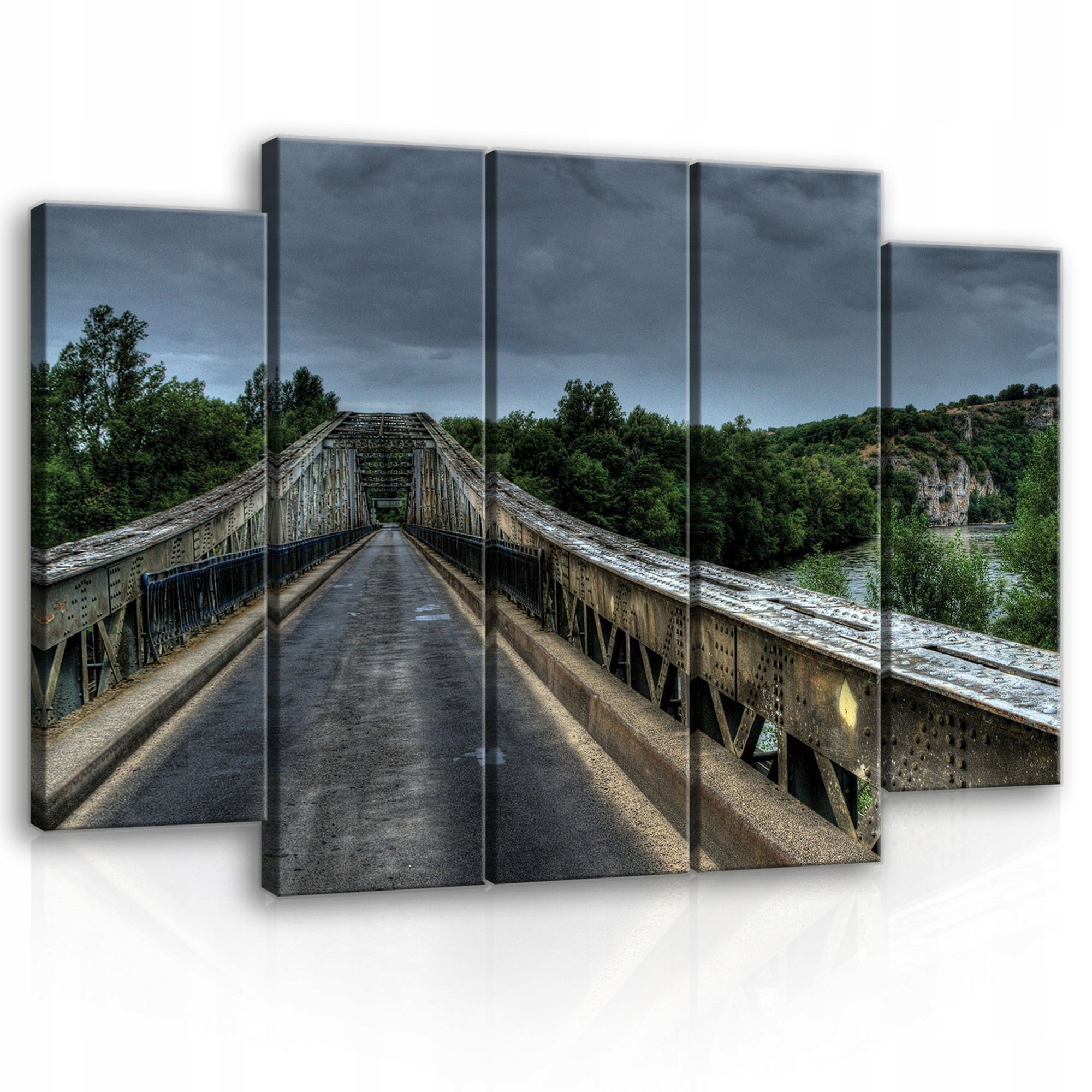 Obraz 150x100 starý most kovový rieka les zamračené nebo cesta