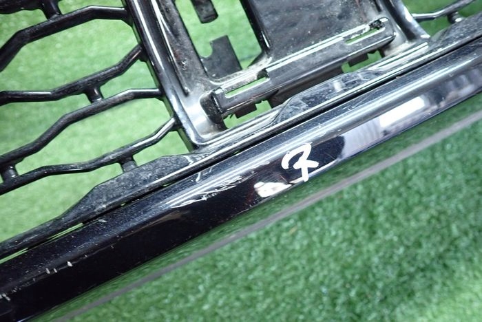 VW T7 7T0 21- Frontstoßstange vorne