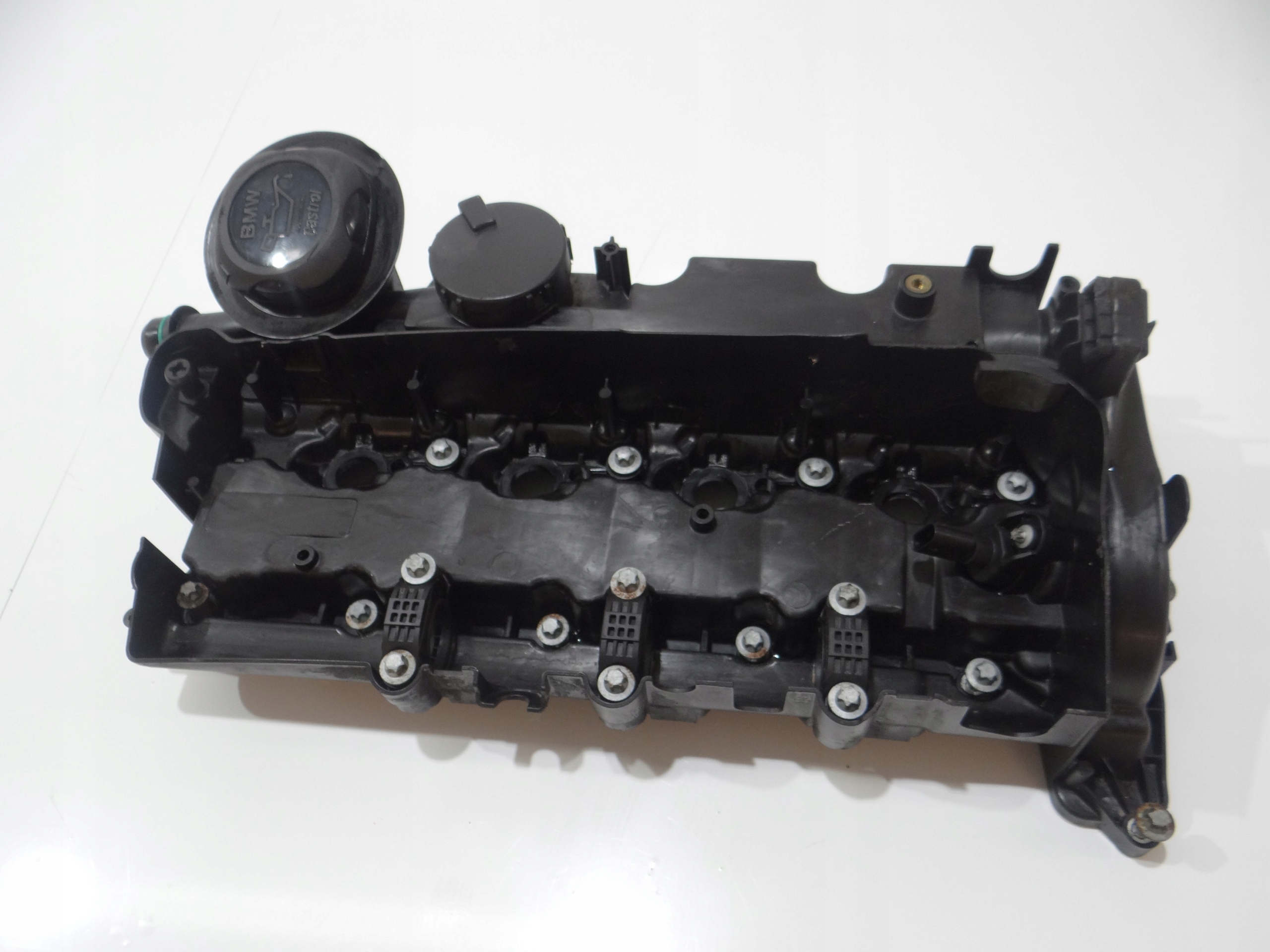 Abdeckung der Ventile BMW X3 E83 N47 2.0D 7797613
