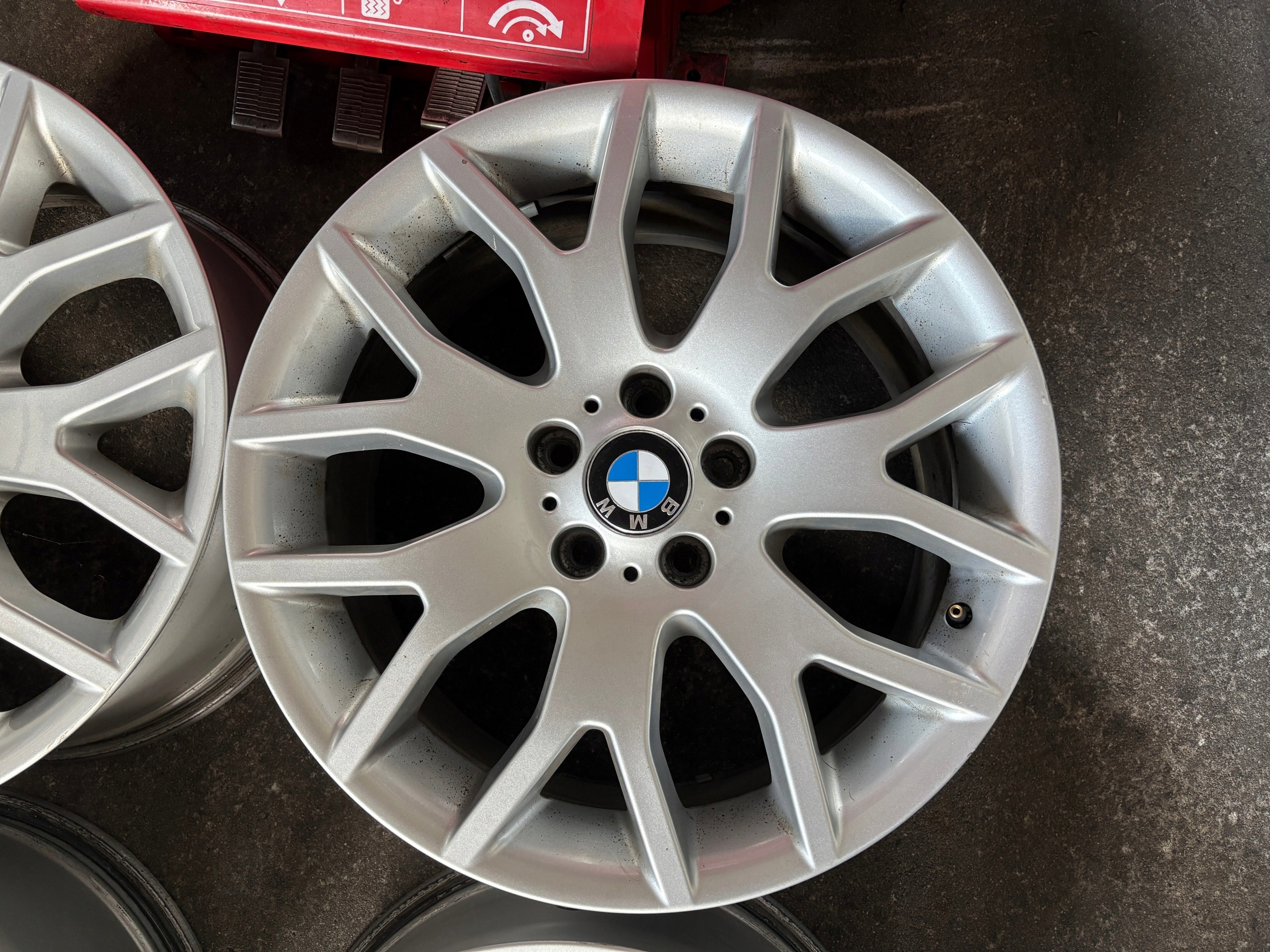 discs 19 BMW OE E70 E71 E72 F15 F16 nr. 6774396
