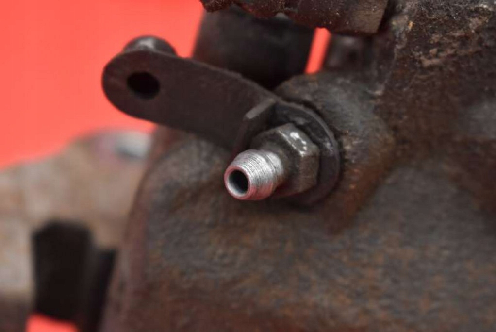 caliper brake right front OPEL CORSA E 1.2 16V 70 KM 14-20