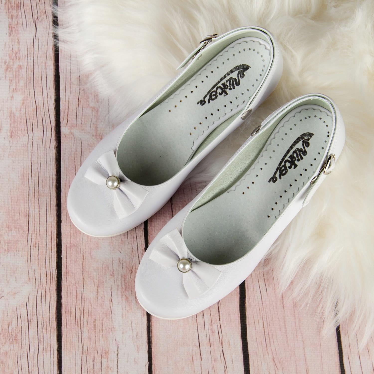 Buty komunijne dziewczęce KBD-806 - 39 Rozmiar 39